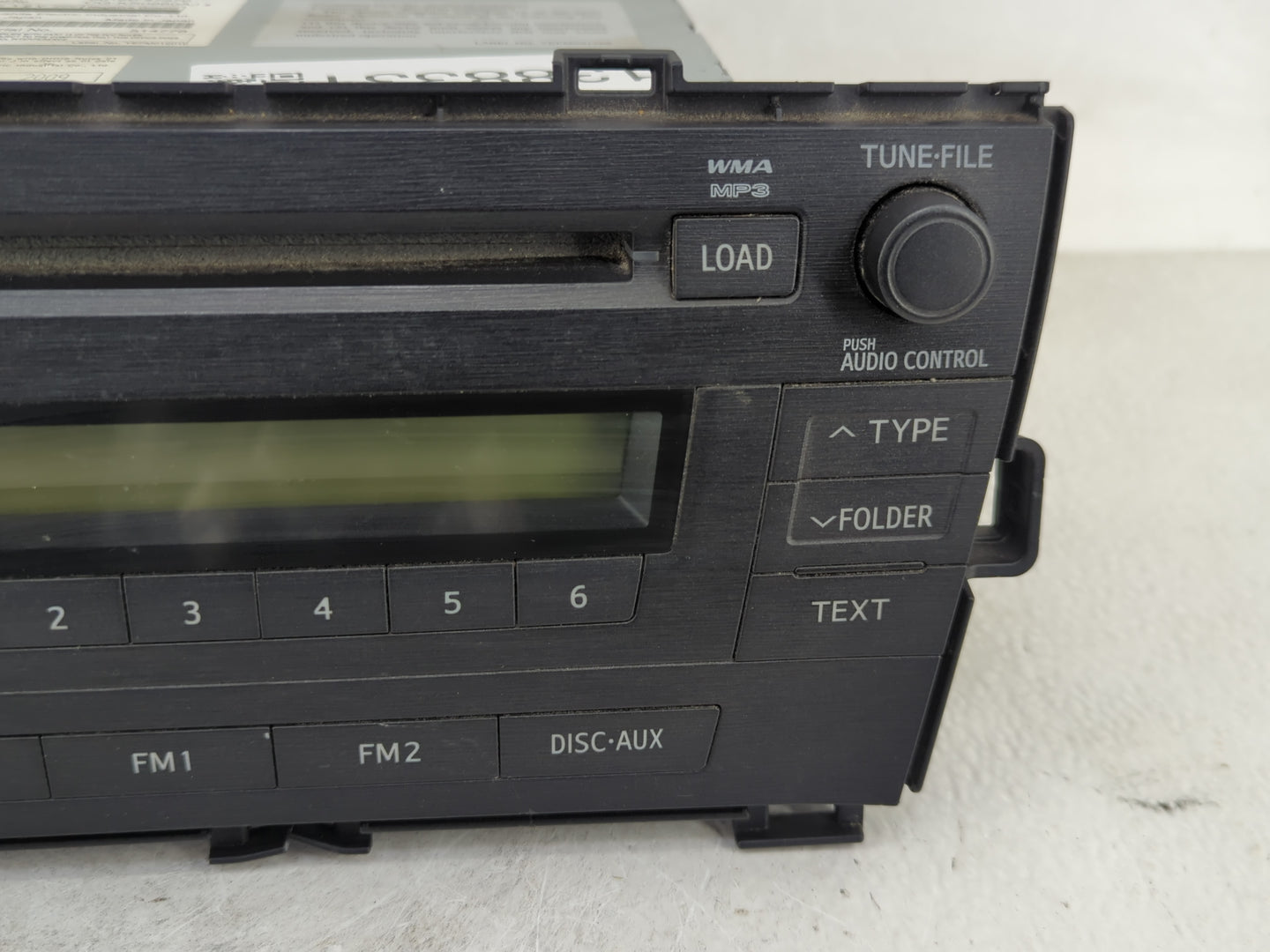 2010-2011 Toyota Prius Radio AM FM Cd Player Receiver Replacement P/N:86120-47370 Fits Fits 2010 2011 OEM Used Auto Parts - 