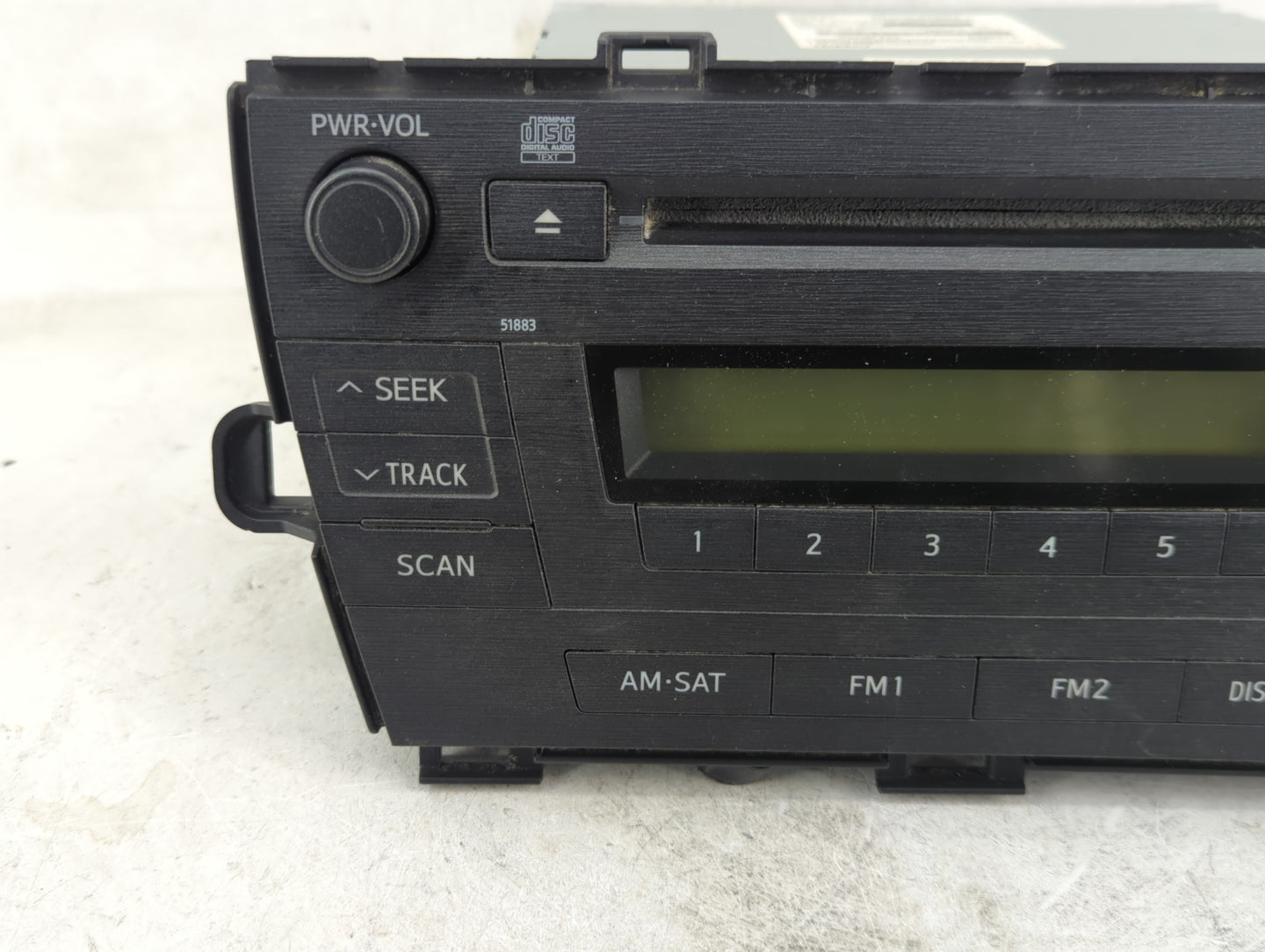 2010-2011 Toyota Prius Radio AM FM Cd Player Receiver Replacement P/N:86120-47290 Fits Fits 2010 2011 OEM Used Auto Parts - 