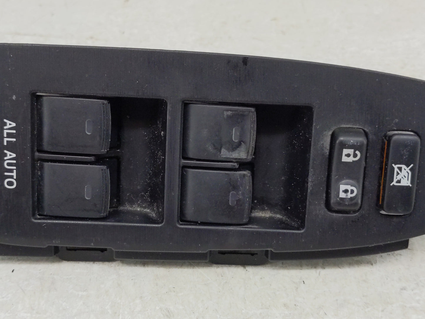 2010-2014 Toyota Prius Master Power Window Switch Replacement Driver Side Left P/N:84040-33100 Fits OEM Used Auto Parts - Oe