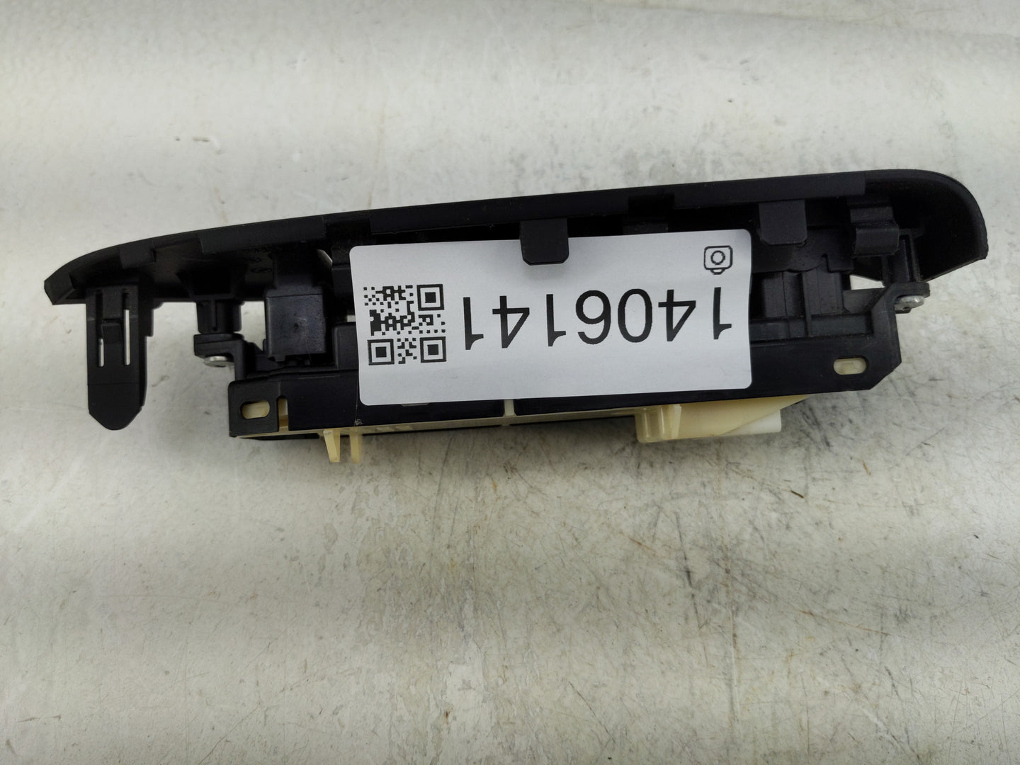 2010-2014 Toyota Prius Master Power Window Switch Replacement Driver Side Left P/N:84040-33100 Fits OEM Used Auto Parts - Oe