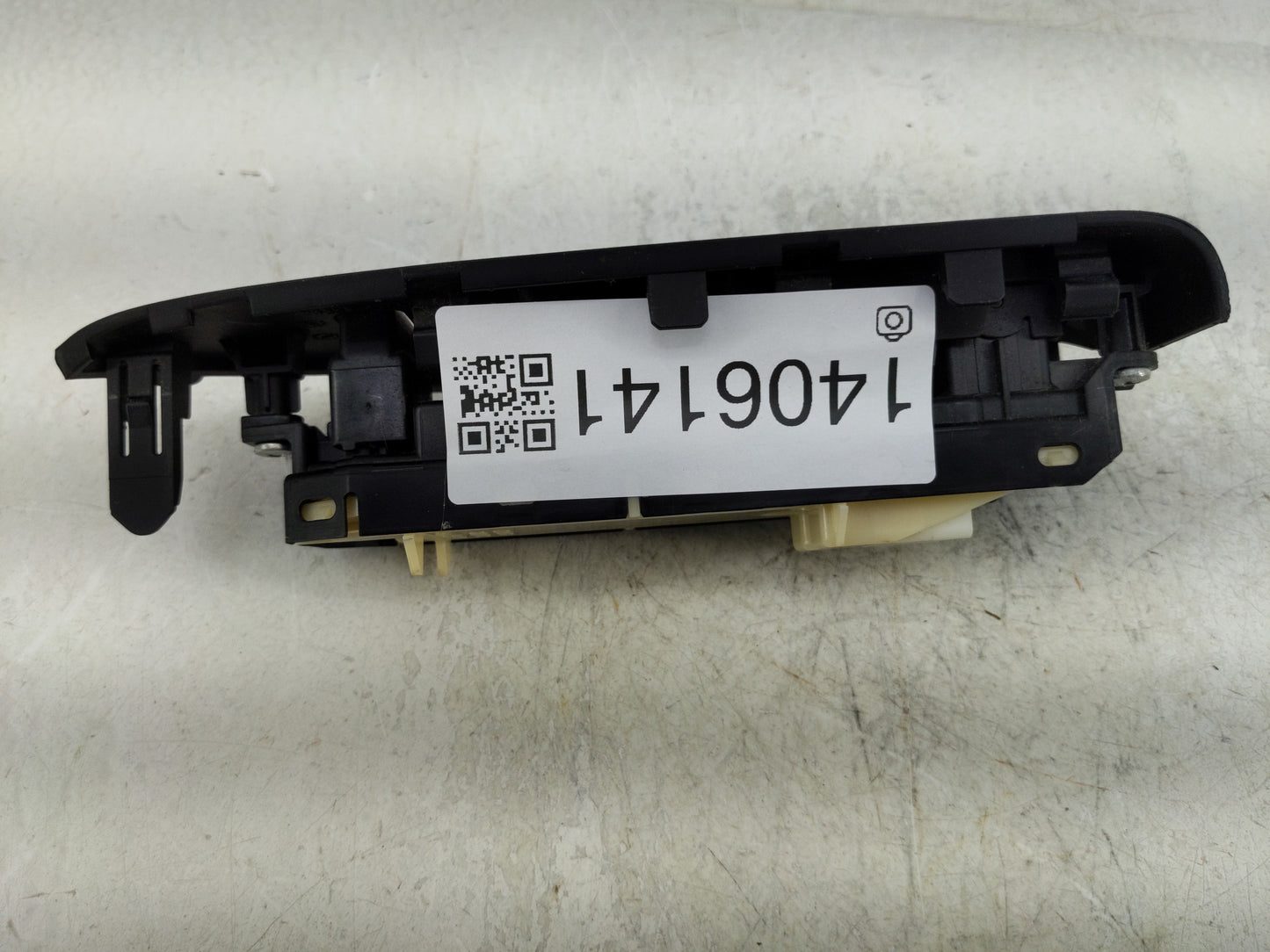 2010-2014 Toyota Prius Master Power Window Switch Replacement Driver Side Left P/N:84040-33100 Fits OEM Used Auto Parts - Oe