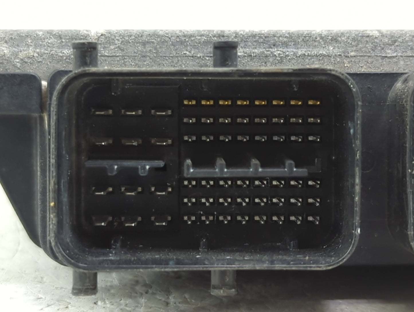 2010 Toyota Prius PCM Engine Control Computer ECU ECM PCU OEM P/N:89661-47261 Fits OEM Used Auto Parts - Oemusedautoparts1.c
