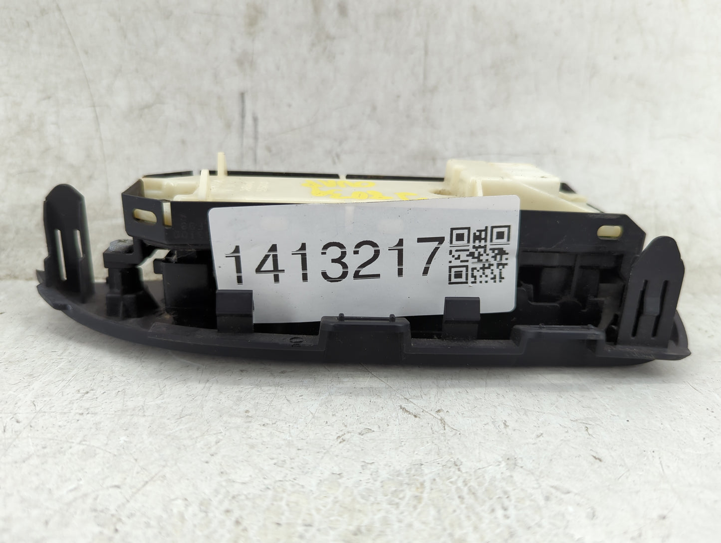 2010-2014 Toyota Prius Master Power Window Switch Replacement Driver Side Left P/N:74232-47090 Fits OEM Used Auto Parts - Oe