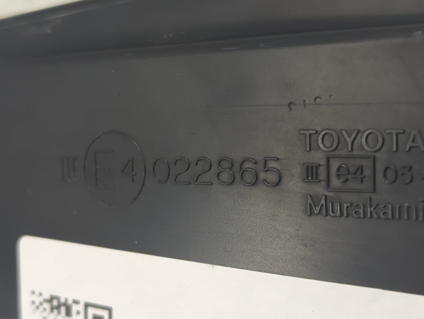 2010-2015 Toyota Prius Driver Side View Mirror - Left Door Mirror OEM Used - Oemusedautoparts1.com