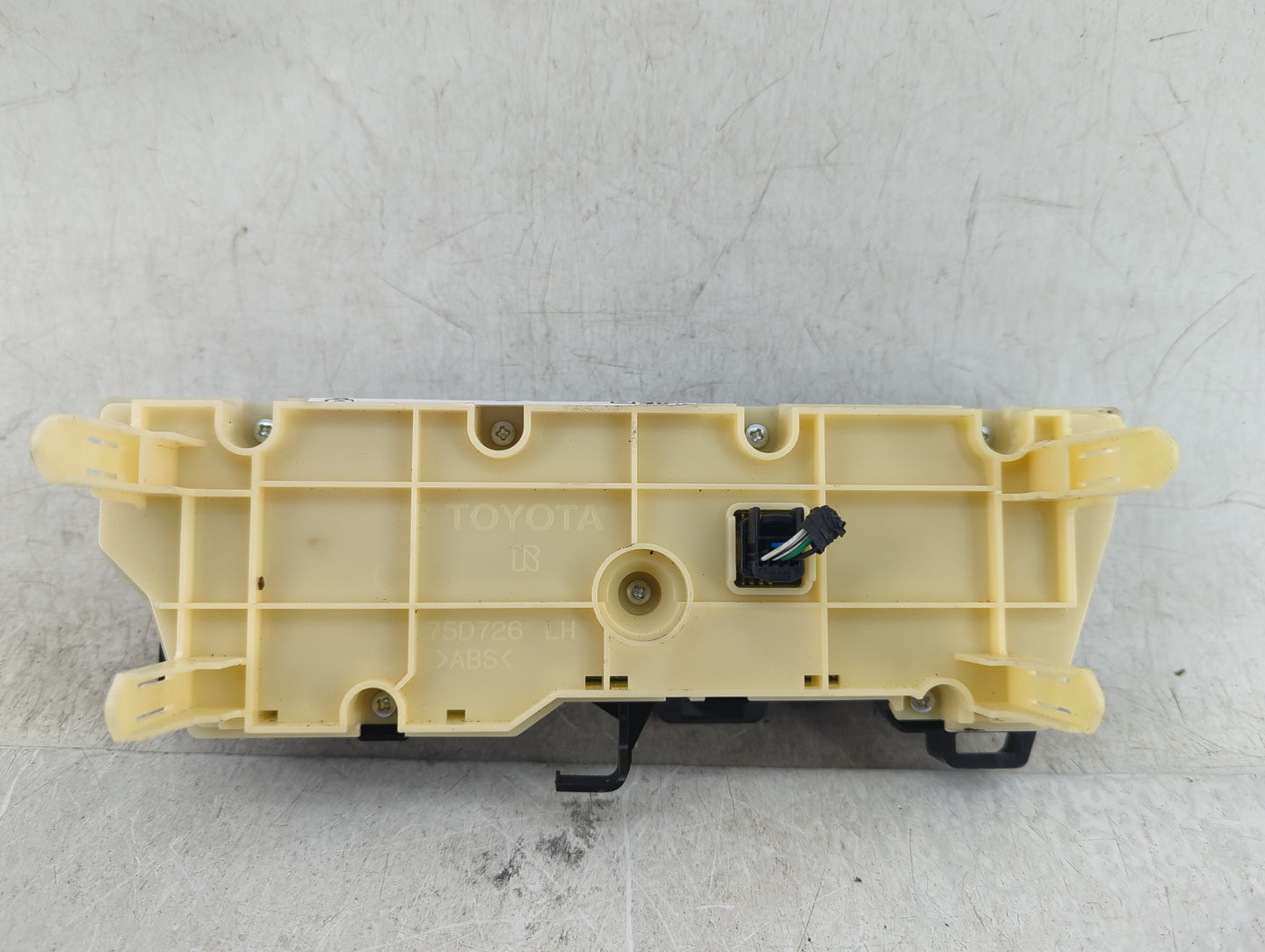 2010-2011 Toyota Prius Climate Control Module Temperature AC/Heater Replacement P/N:75D726 Fits Fits 2010 2011 OEM Used Auto