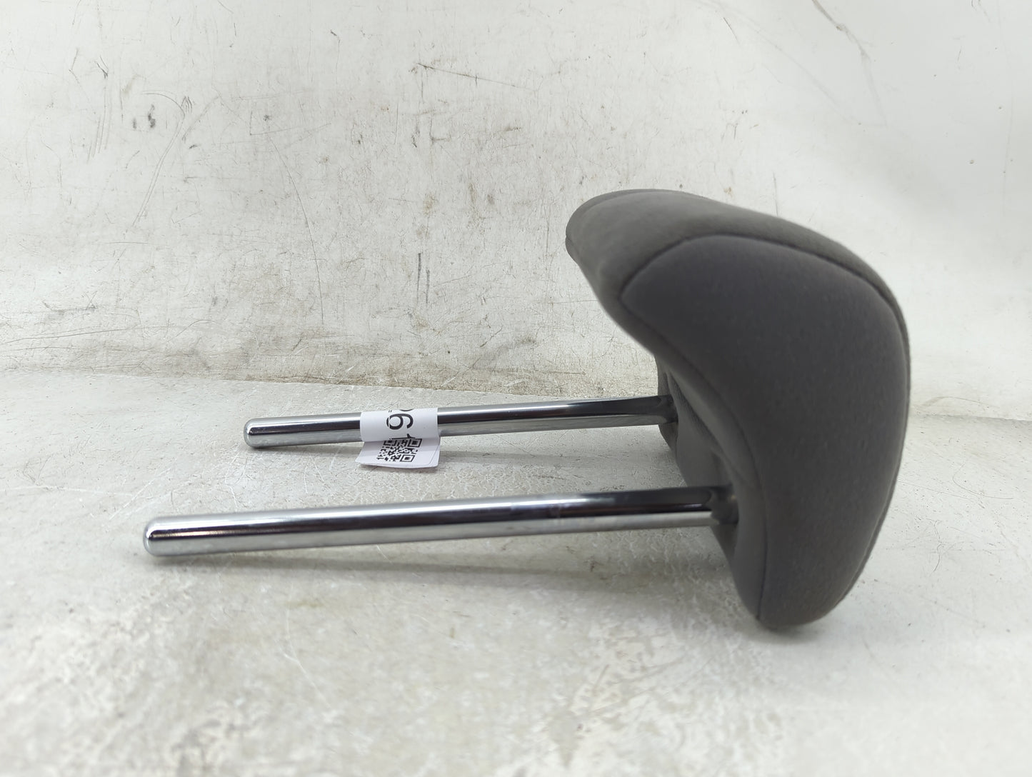 2010-2011 Toyota Prius Headrest Head Rest Rear Seat Fits Fits 2010 2011 OEM Used Auto Parts - Oemusedautoparts1.com