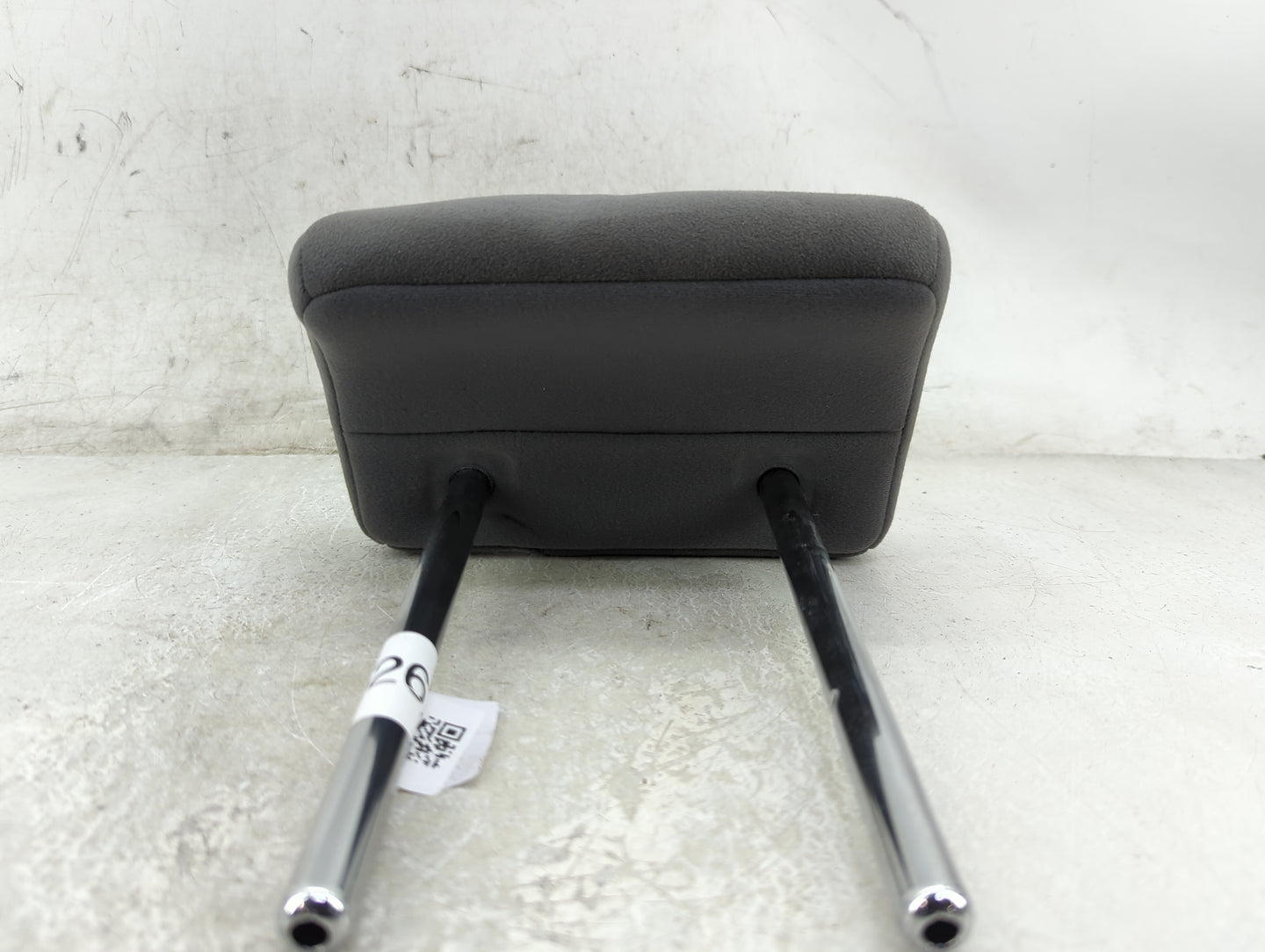 2010-2011 Toyota Prius Headrest Head Rest Rear Seat Fits Fits 2010 2011 OEM Used Auto Parts - Oemusedautoparts1.com