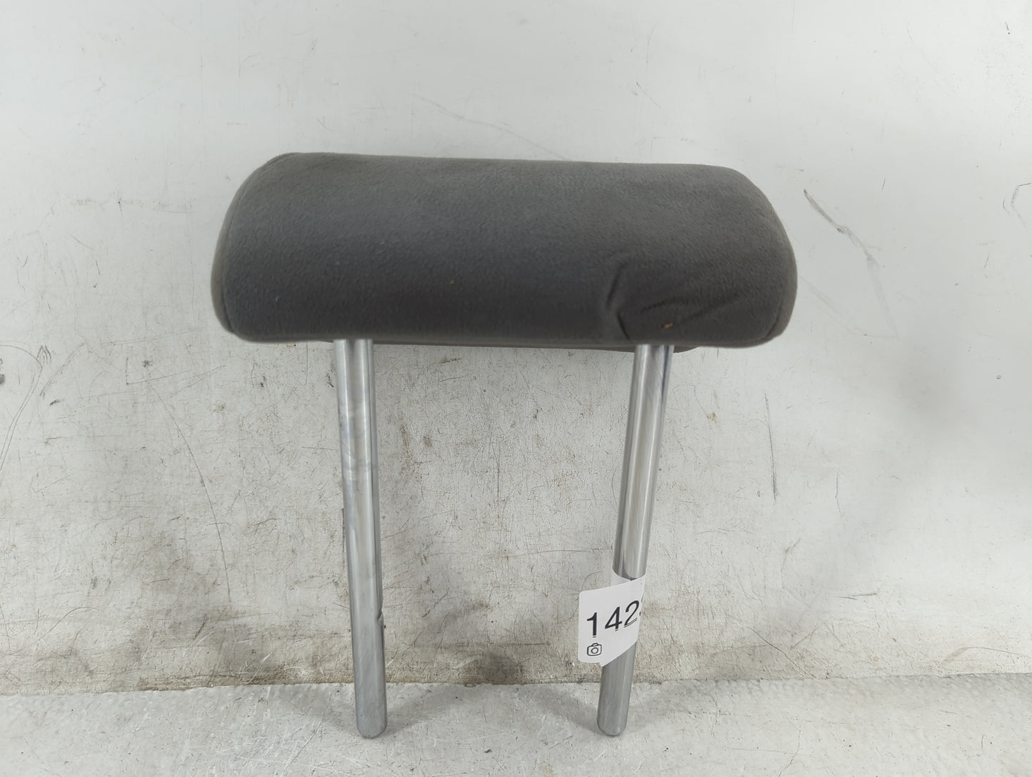 2010-2011 Toyota Prius Headrest Head Rest Rear Seat Fits Fits 2010 2011 OEM Used Auto Parts - Oemusedautoparts1.com
