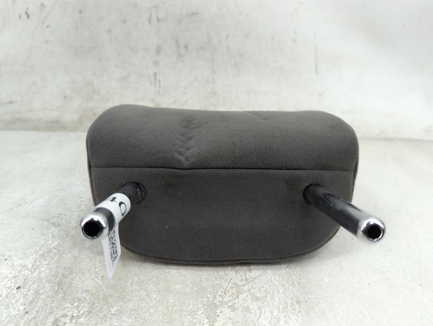2010-2011 Toyota Prius Headrest Head Rest Rear Seat Fits Fits 2010 2011 OEM Used Auto Parts - Oemusedautoparts1.com