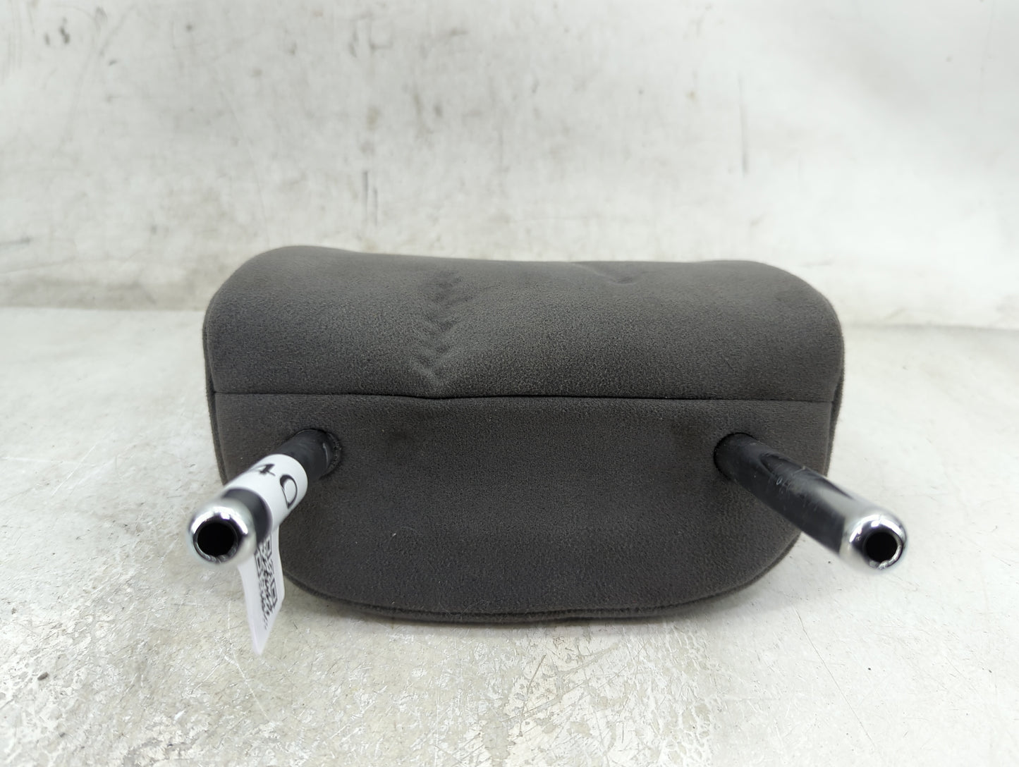 2010-2011 Toyota Prius Headrest Head Rest Rear Seat Fits Fits 2010 2011 OEM Used Auto Parts - Oemusedautoparts1.com