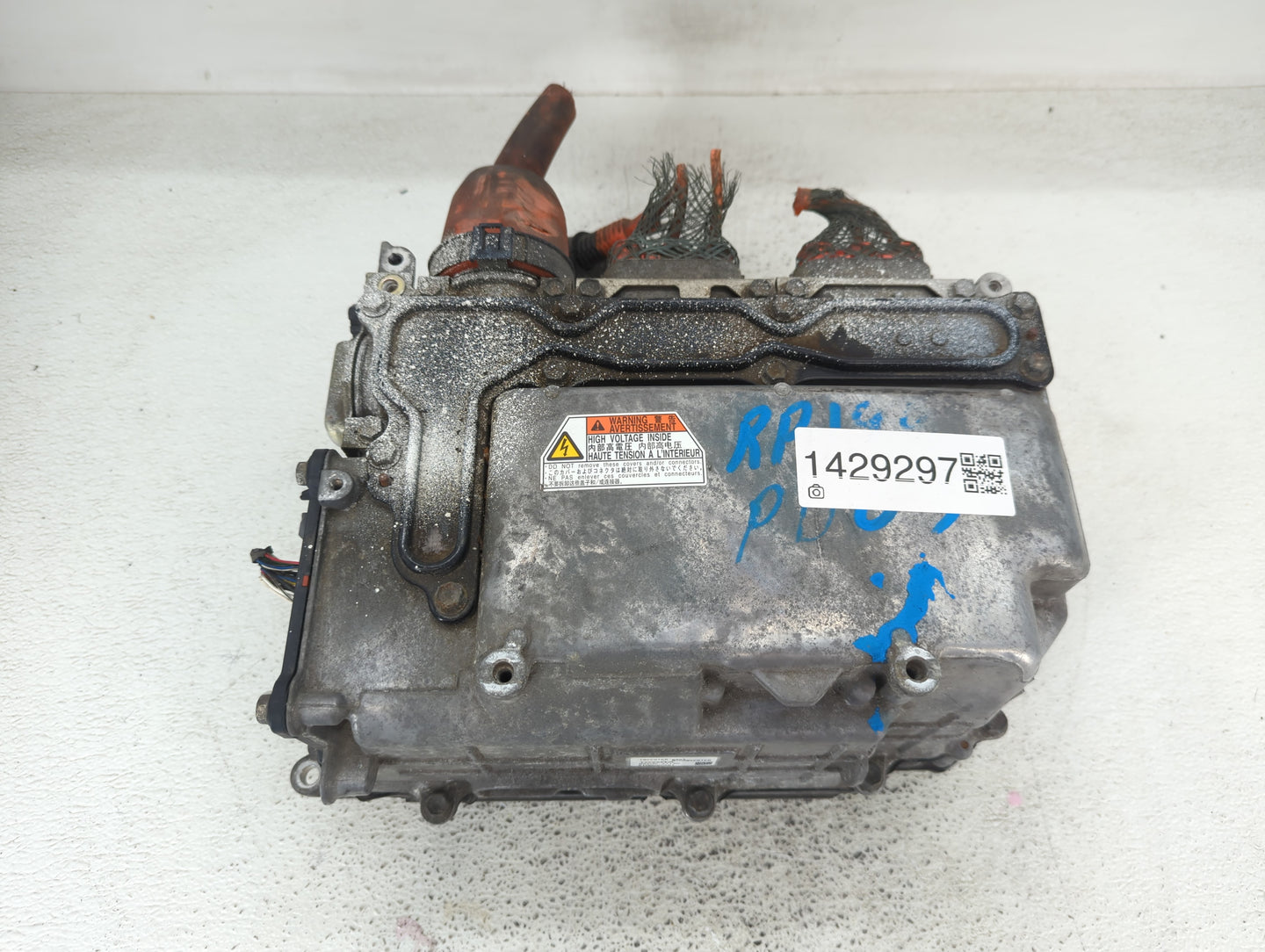 2010-2011 Toyota Prius Hybrid DC Synergy Drive Power Inverter P/N:G9200-47140 Fits Fits 2010 2011 OEM Used Auto Parts - Oemu