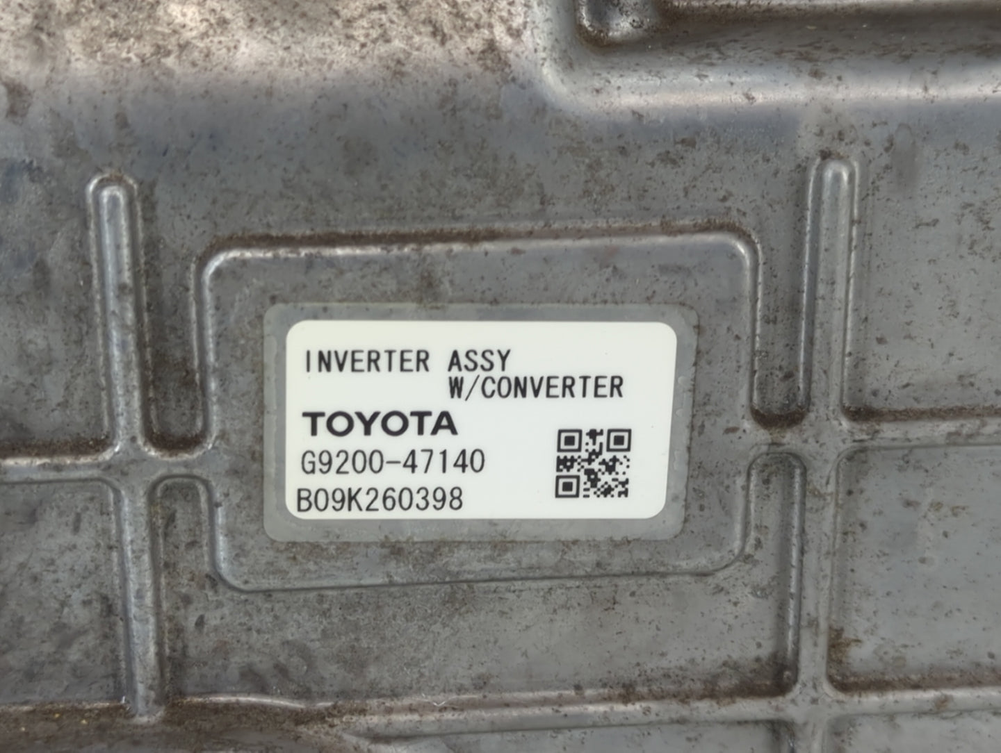 2010-2011 Toyota Prius Hybrid DC Synergy Drive Power Inverter P/N:G9200-47141 G9200-47140 Fits Fits 2010 2011 OEM Used Auto 