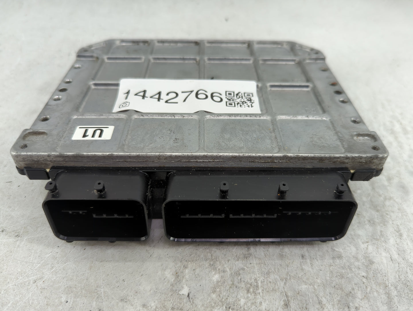 2010 Toyota Prius PCM Engine Control Computer ECU ECM PCU OEM P/N:89661-47262 275400-2450 Fits OEM Used Auto Parts - Oemused