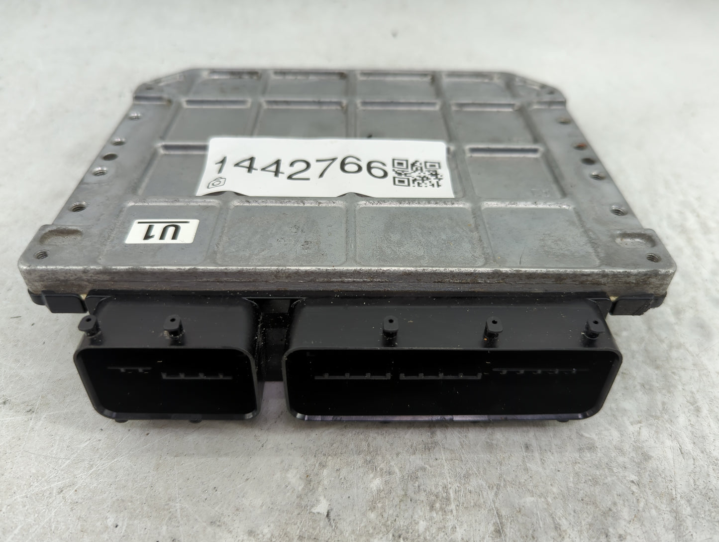 2010 Toyota Prius PCM Engine Control Computer ECU ECM PCU OEM P/N:89661-47262 275400-2450 Fits OEM Used Auto Parts - Oemused