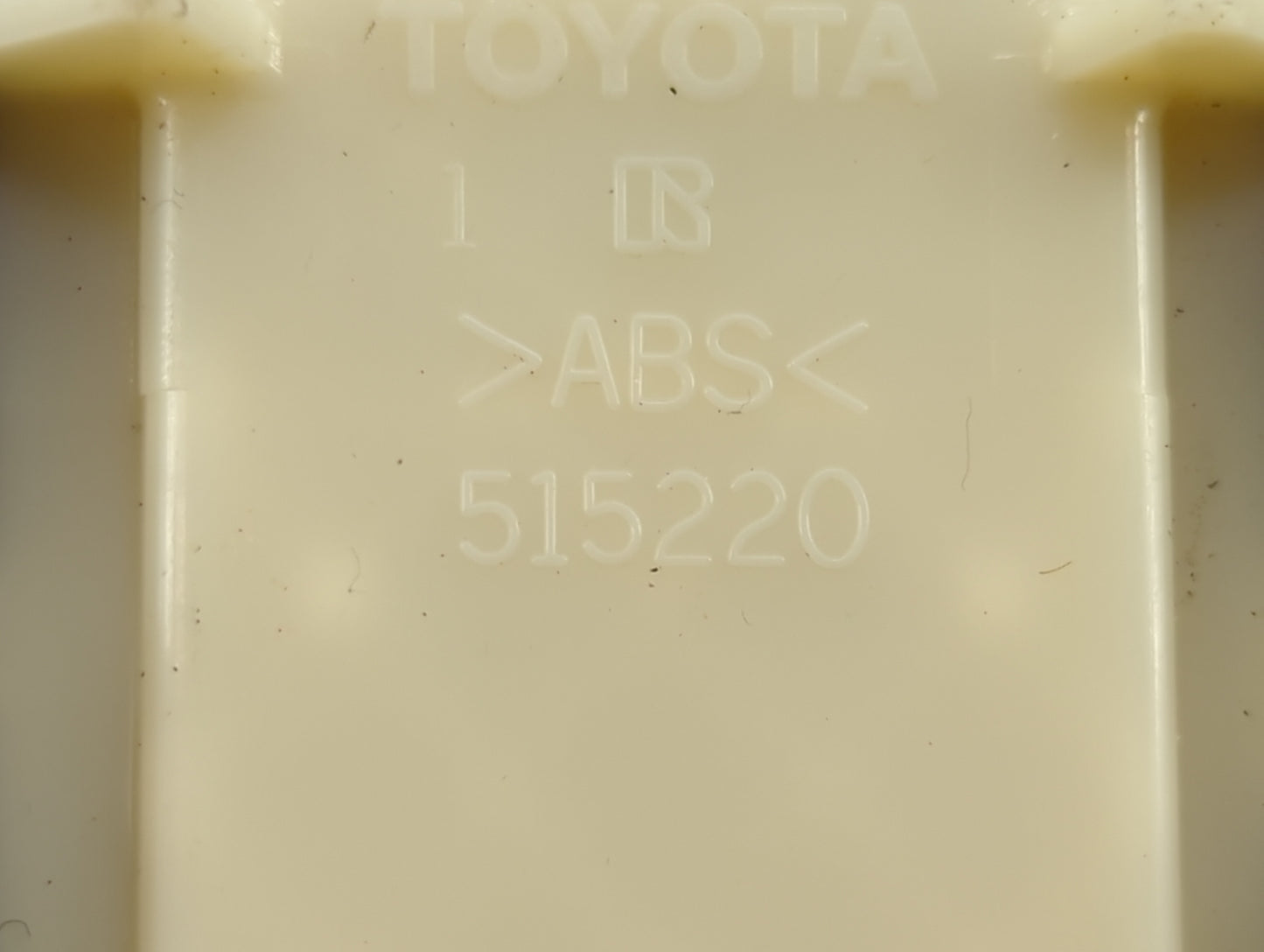 2010-2014 Toyota Prius Master Power Window Switch Replacement Driver Side Left P/N:515220 Fits OEM Used Auto Parts - Oemused
