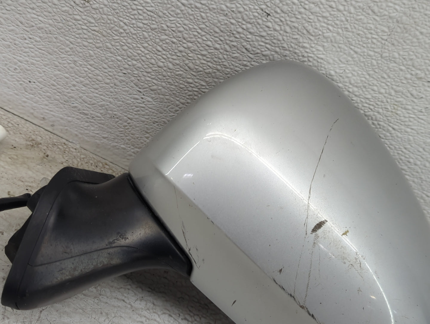 2010-2015 Toyota Prius Driver Side View Mirror - Left Door Mirror OEM Used - Oemusedautoparts1.com