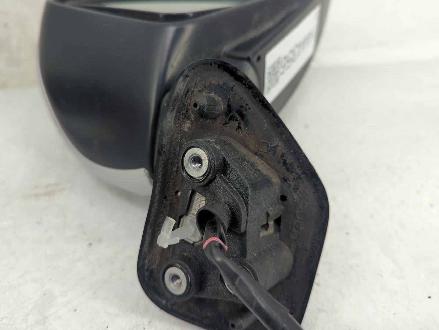 2010-2015 Toyota Prius Passenger Side View Mirror - Right Door Mirror OEM Used - Oemusedautoparts1.com