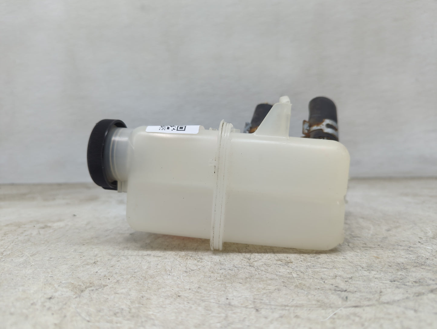2010-2015 Toyota Prius Radiator Coolant Overflow Expansion Tank Bottle 1449225 - Oemusedautoparts1.com
