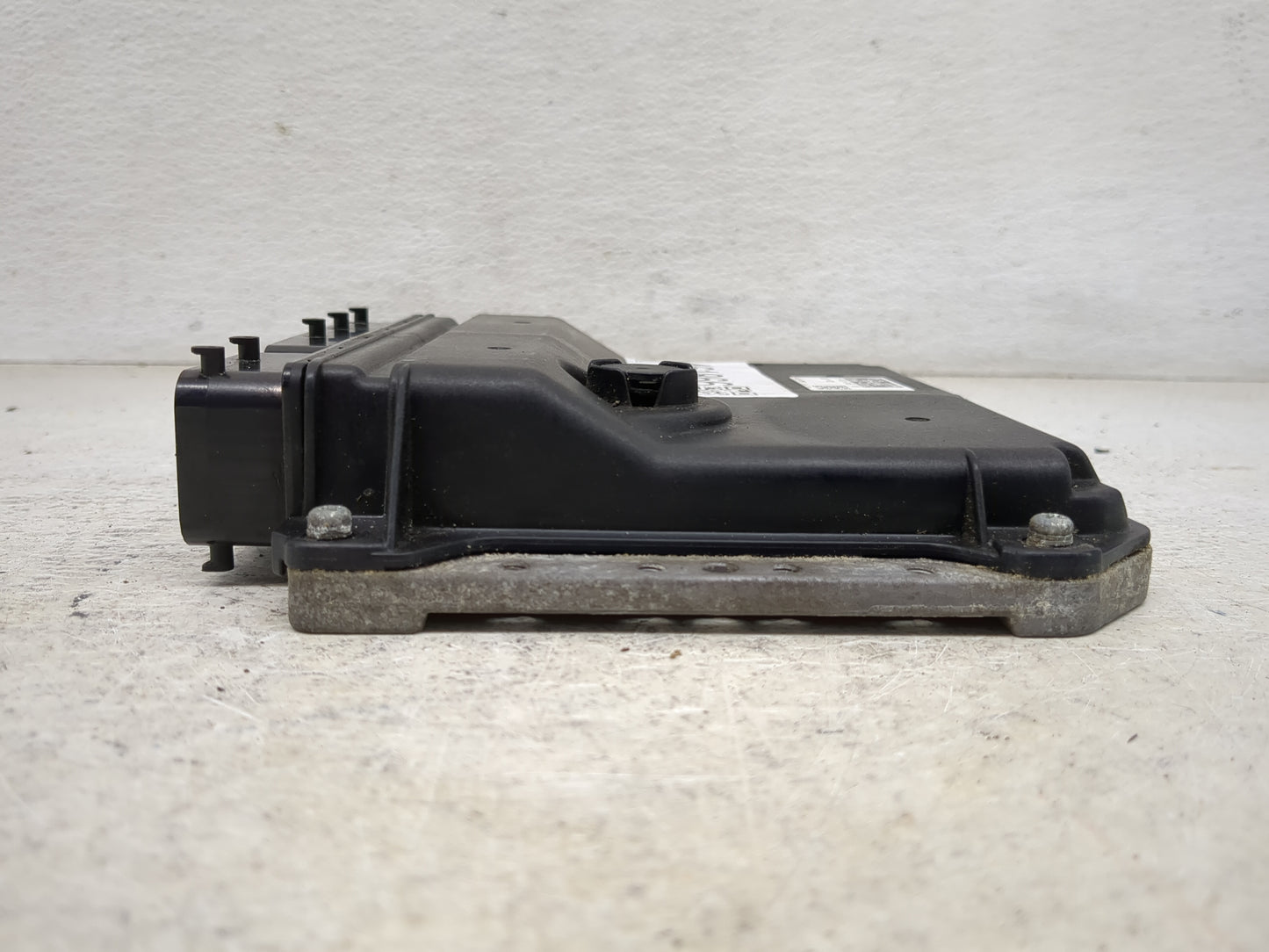 2010 Toyota Prius PCM Engine Control Computer ECU ECM PCU OEM P/N:275400-2450 89661-47262 Fits OEM Used Auto Parts - Oemused