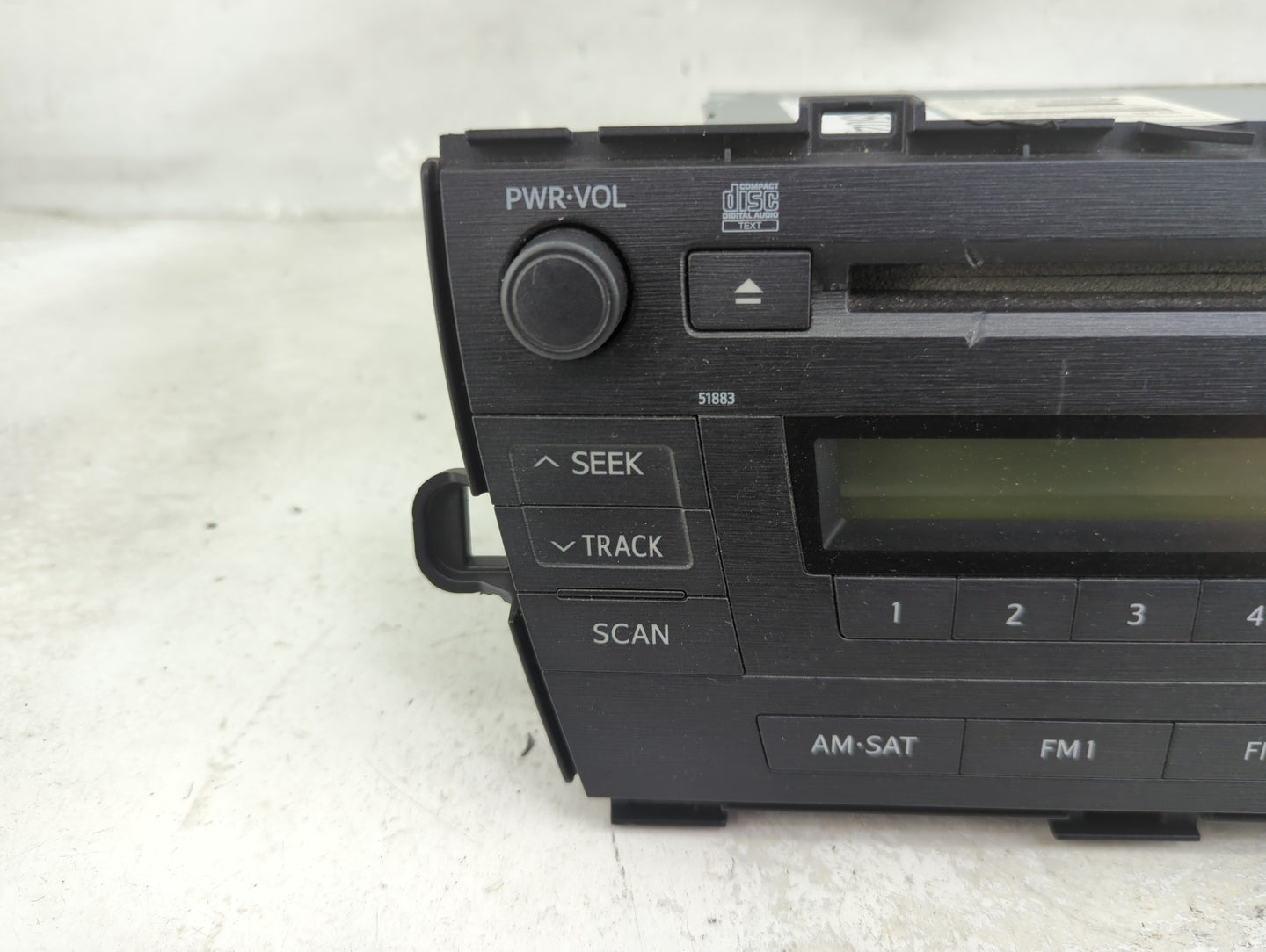 2010-2011 Toyota Prius Radio AM FM Cd Player Receiver Replacement P/N:86120-47290 CQ-JS0960AJ Fits Fits 2010 2011 OEM Used A