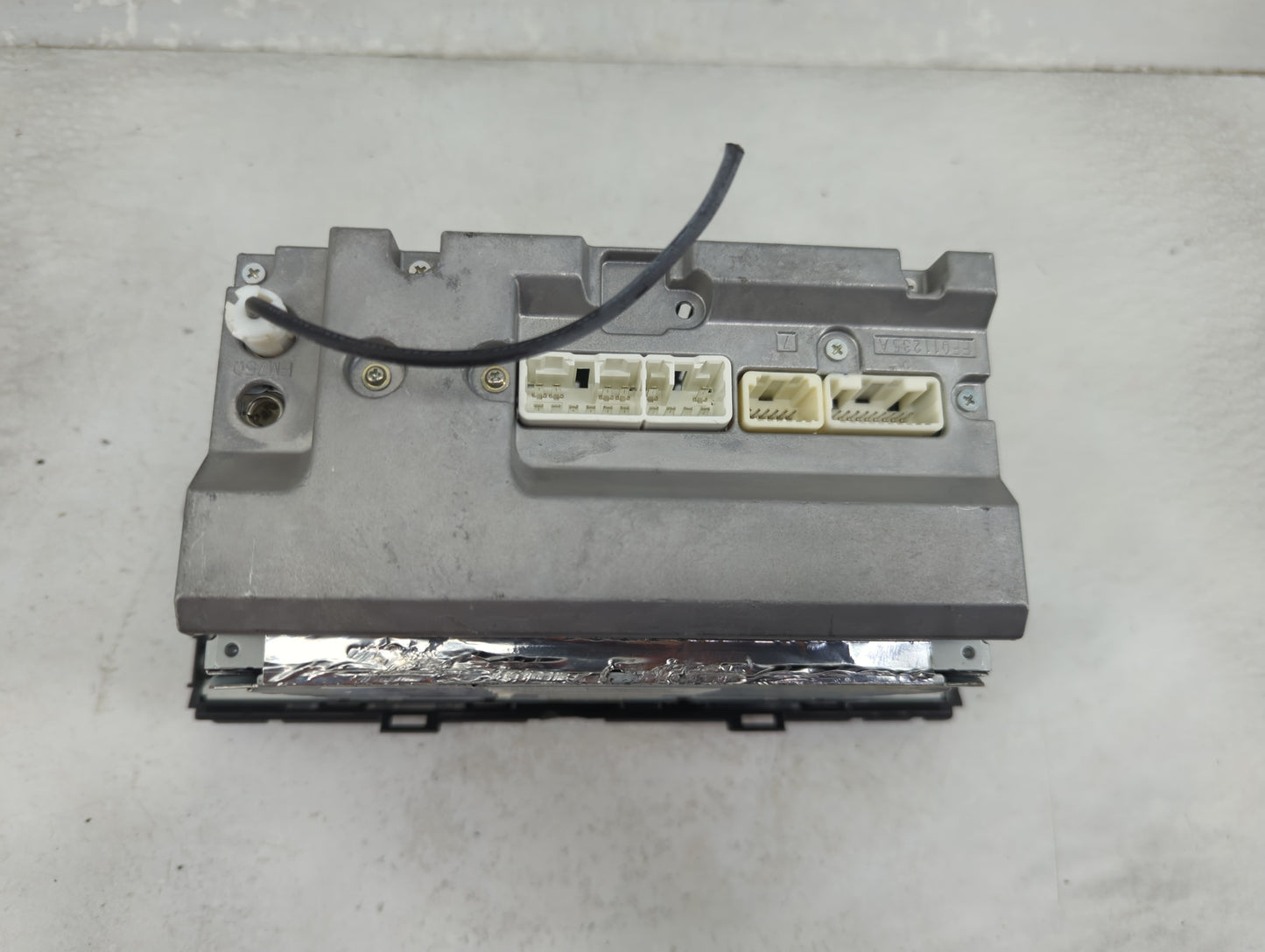 2010-2011 Toyota Prius Radio AM FM Cd Player Receiver Replacement P/N:86120-47290 CQ-JS0960AJ Fits Fits 2010 2011 OEM Used A