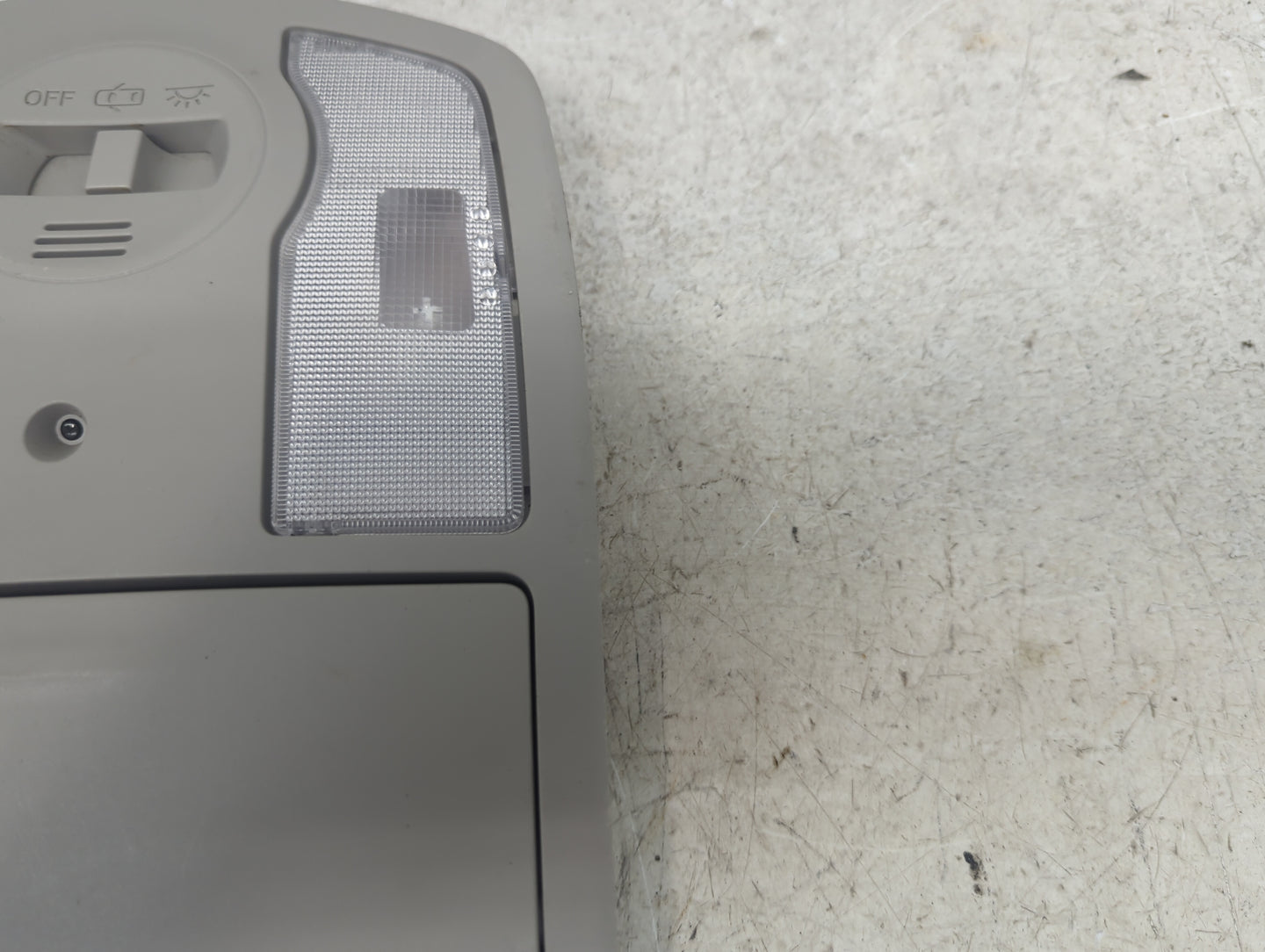 2010 Toyota Prius Overhead Roof Console Gray - Oemusedautoparts1.com