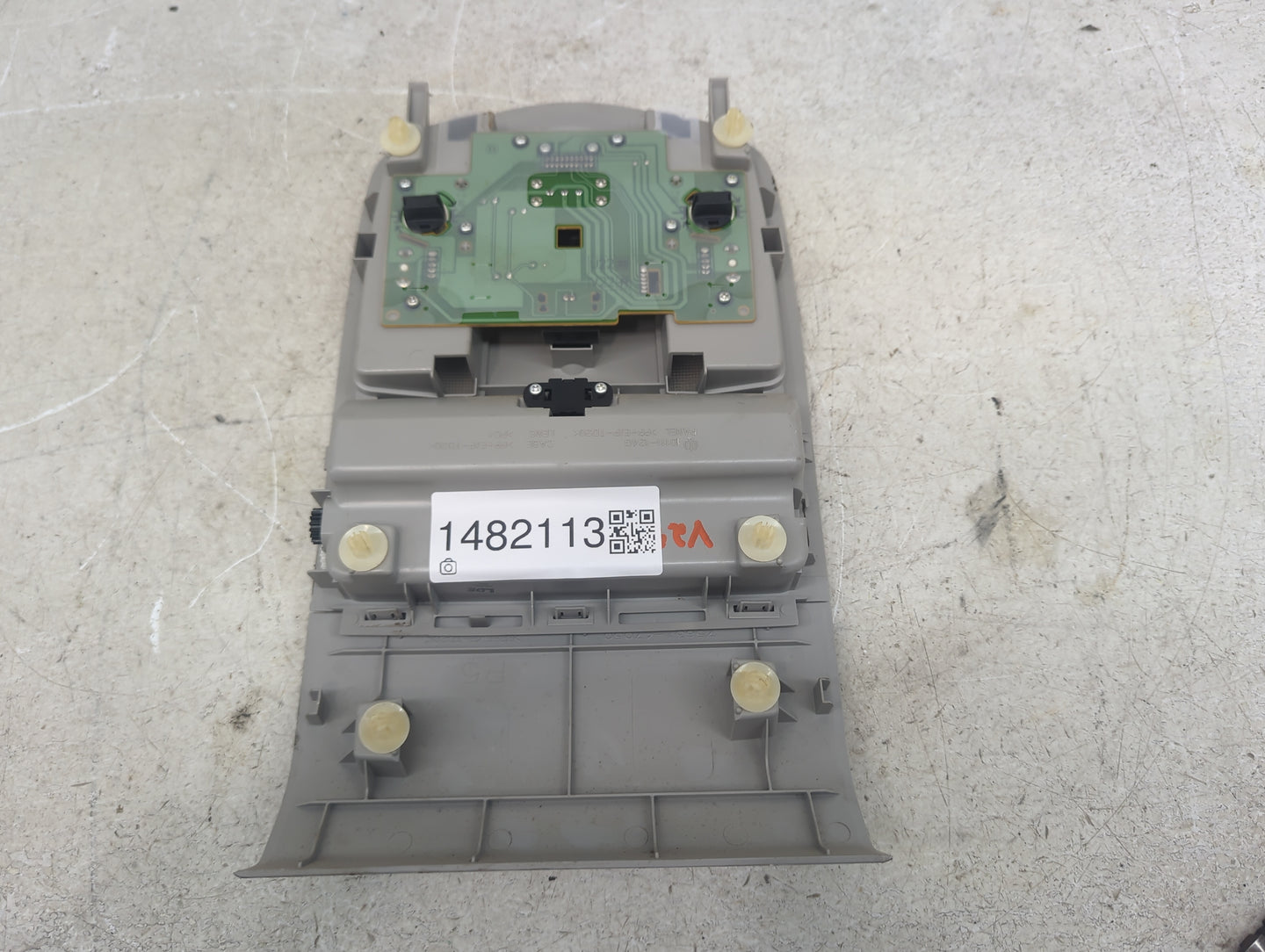 2010 Toyota Prius Overhead Roof Console Gray - Oemusedautoparts1.com