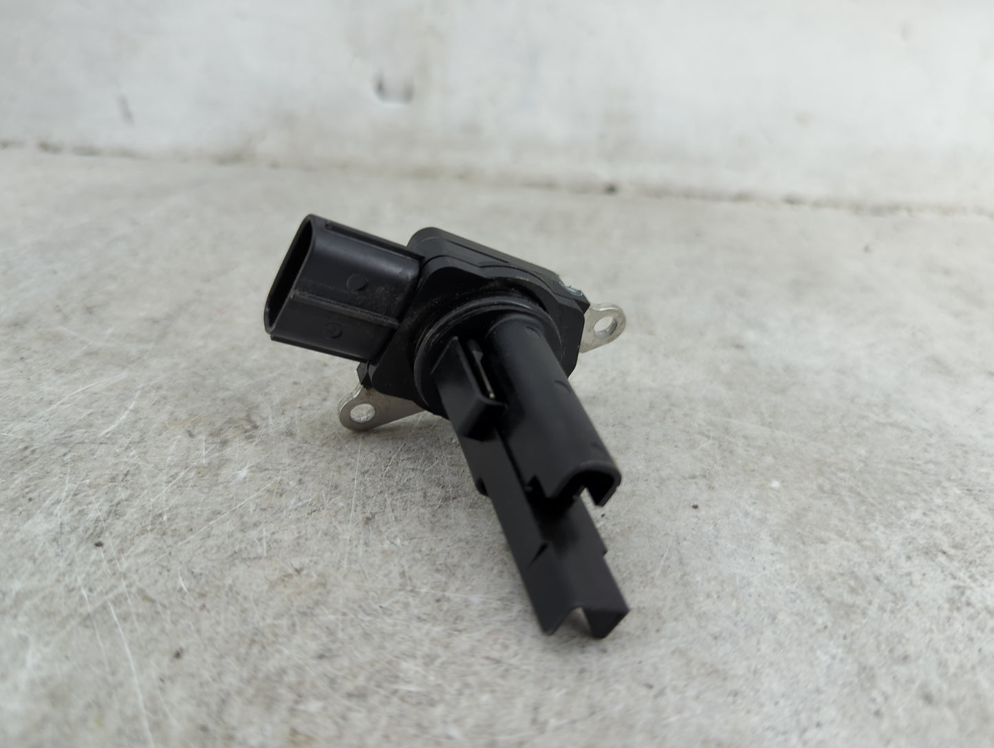 2010-2015 Toyota Prius Mass Air Flow Meter Maf 1487323 - Oemusedautoparts1.com