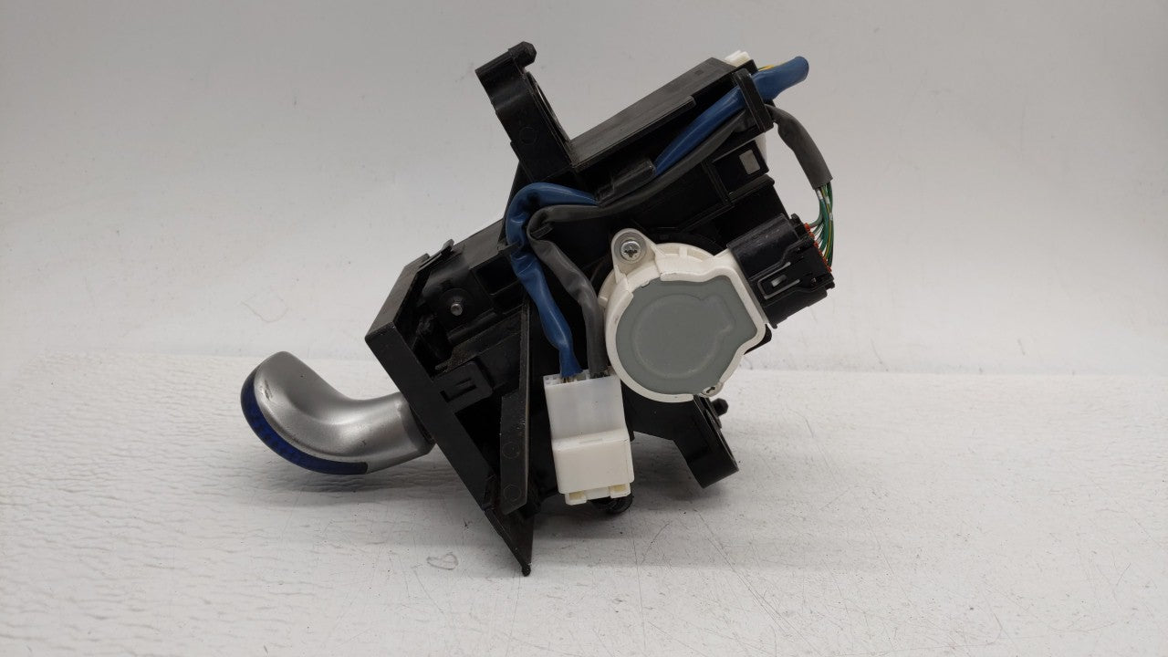 2010 Toyota Prius Floor Console Assembly Shifter - Oemusedautoparts1.com