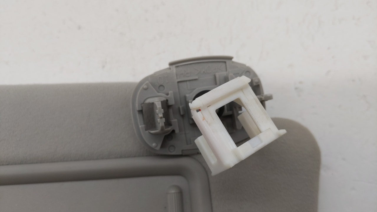 2010-2015 Toyota Prius Sun Visor Shade Replacement Passenger Right Mirror Fits Fits 2010 2011 2012 2013 2014 2015 OEM Used A