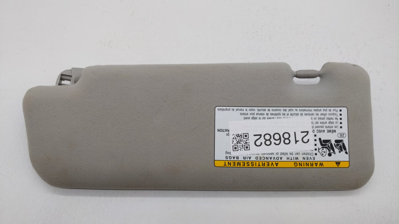 2010-2015 Toyota Prius Sun Visor Shade Replacement Passenger Right Mirror Fits Fits 2010 2011 2012 2013 2014 2015 OEM Used A