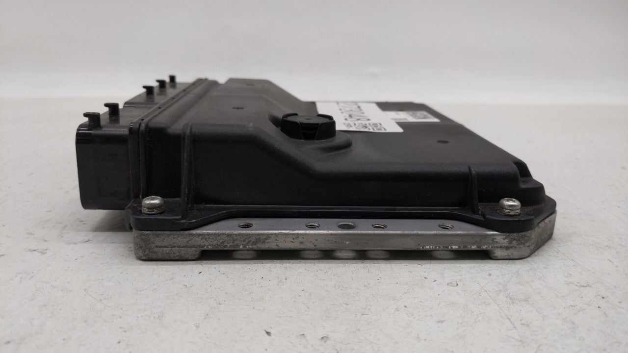 2010 Toyota Prius PCM Engine Control Computer ECU ECM PCU OEM P/N:89661-47262 89681-47081, 89661-47261 Fits OEM Used Auto Pa