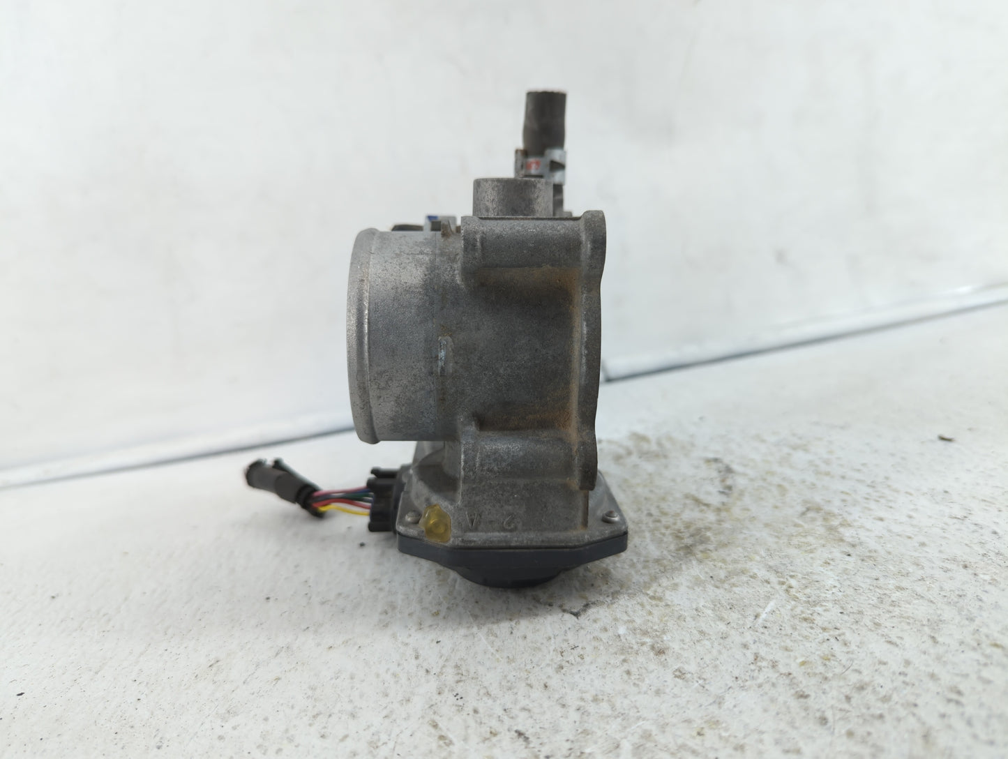 2010-2022 Toyota Prius Throttle Body Fits Fits 2010 2011 2012 2013 2014 2015 2016 2017 2018 2019 2020 2021 2022 OEM Used Aut