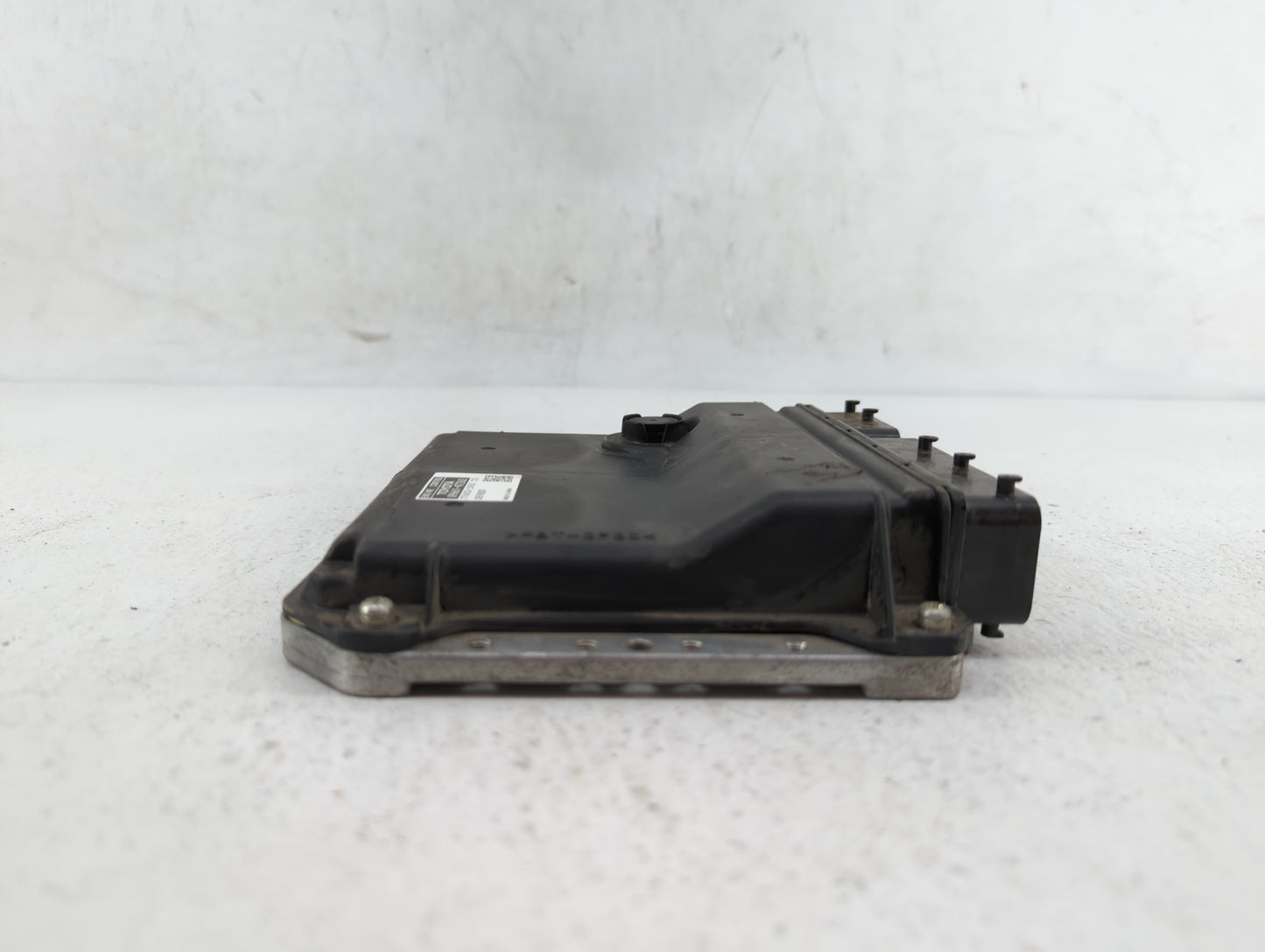 2010 Toyota Prius PCM Engine Control Computer ECU ECM PCU OEM P/N:89661-47262 89681-47081, 89661-47261 Fits OEM Used Auto Pa