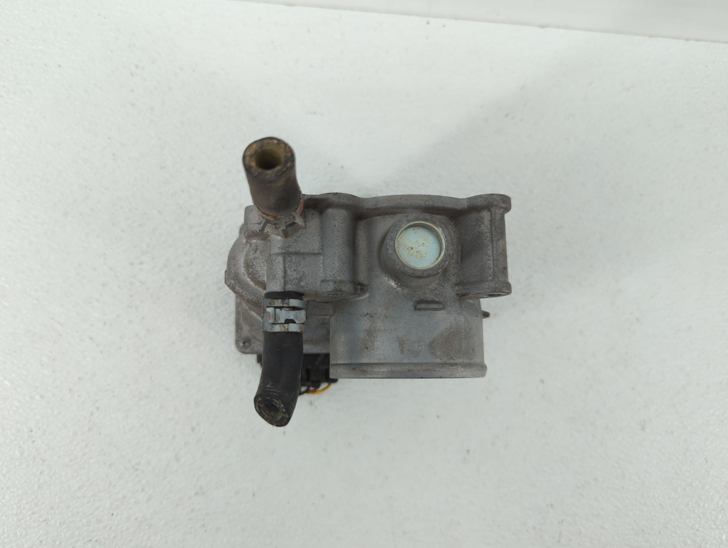 2010-2022 Toyota Prius Throttle Body P/N:22030-37060 Fits Fits 2010 2011 2012 2013 2014 2015 2016 2017 2018 2019 2020 2021 2