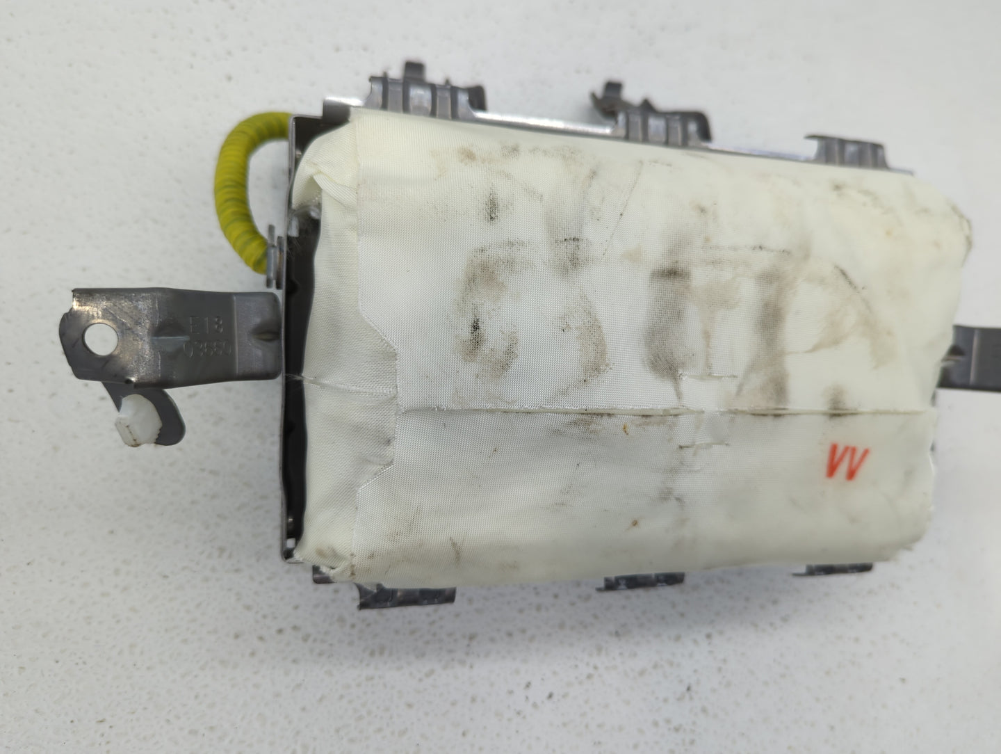 2010-2015 Toyota Prius Air Bag Passenger Right Dashboard Oem - Oemusedautoparts1.com