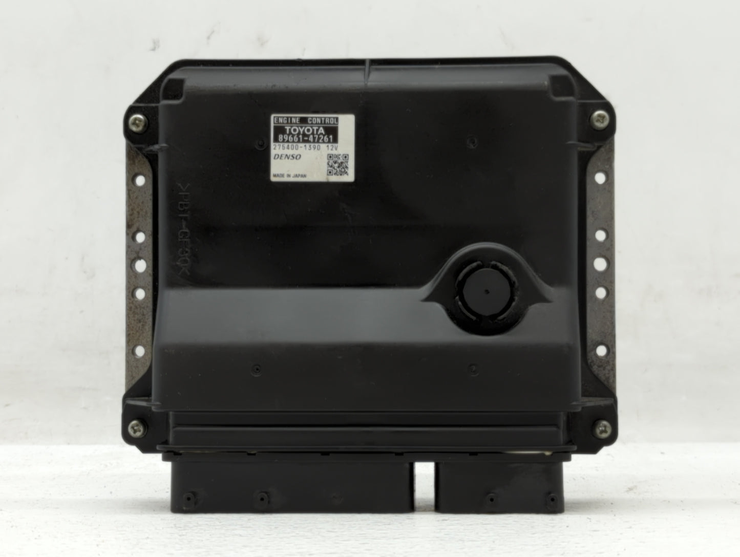 2010 Toyota Prius PCM Engine Control Computer ECU ECM PCU OEM P/N:89661-47261 89661-47262 Fits OEM Used Auto Parts - Oemused