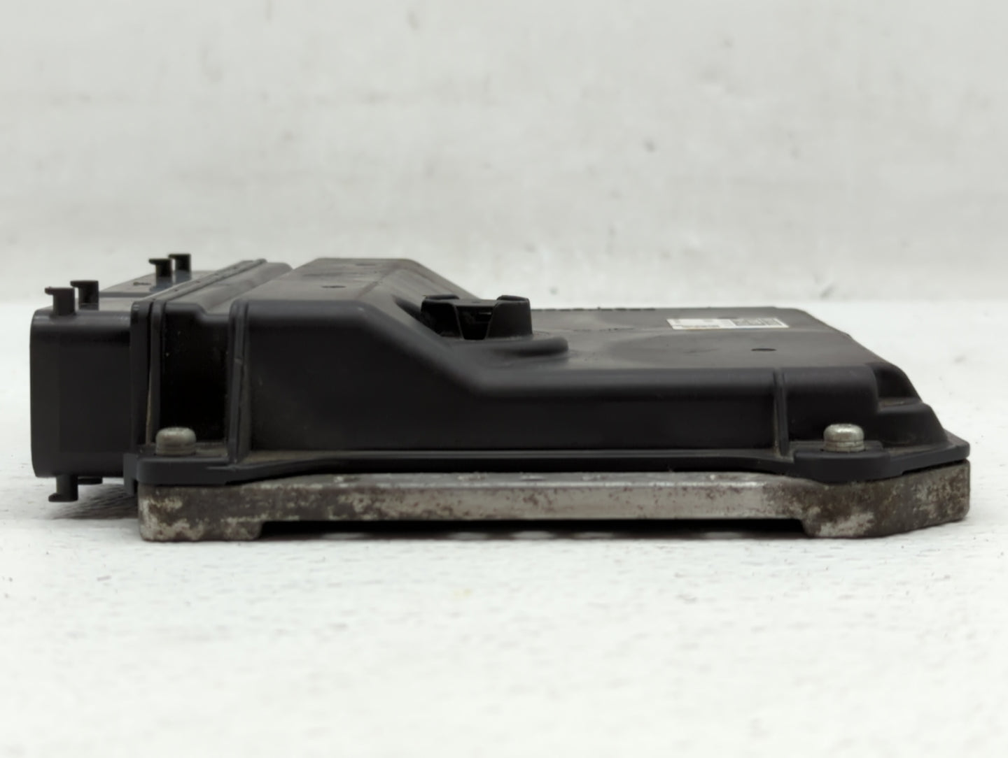 2010 Toyota Prius PCM Engine Control Computer ECU ECM PCU OEM P/N:89661-47261 89661-47262 Fits OEM Used Auto Parts - Oemused