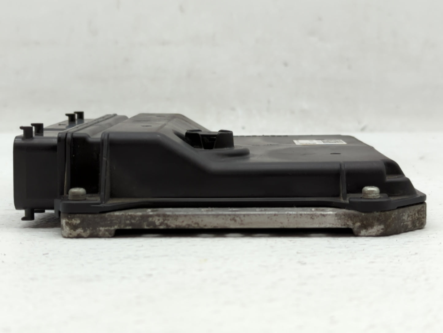 2010 Toyota Prius PCM Engine Control Computer ECU ECM PCU OEM P/N:89661-47261 89661-47262 Fits OEM Used Auto Parts - Oemused