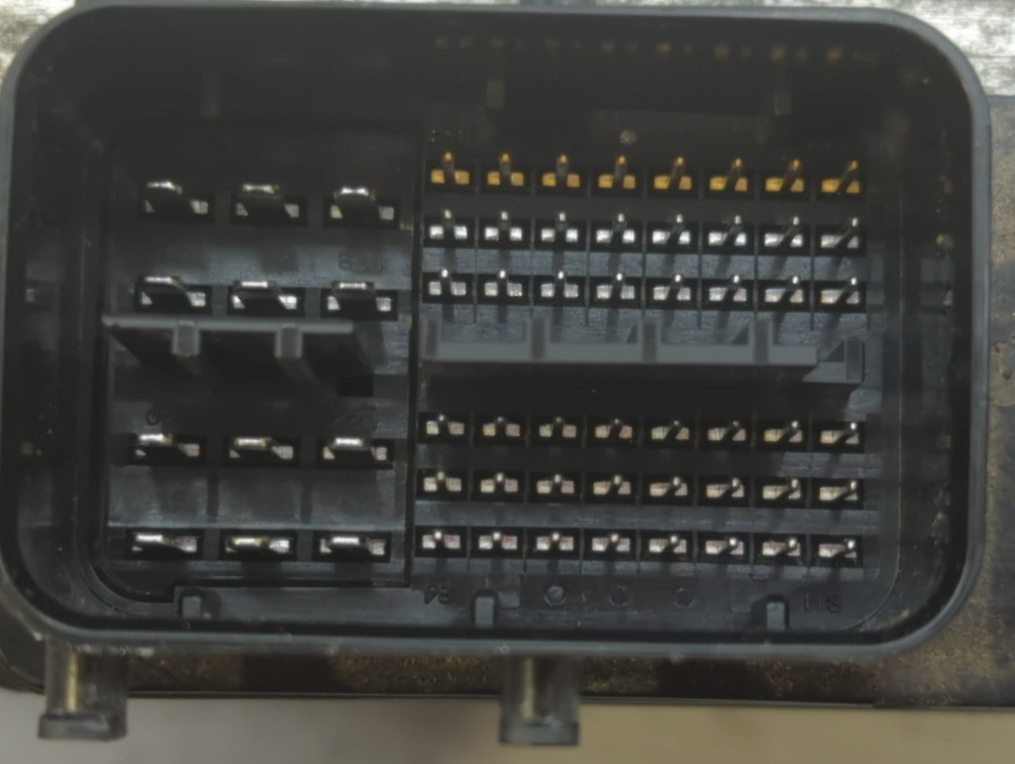 2010 Toyota Prius PCM Engine Control Computer ECU ECM PCU OEM P/N:89661-47261 89661-47262 Fits OEM Used Auto Parts - Oemused