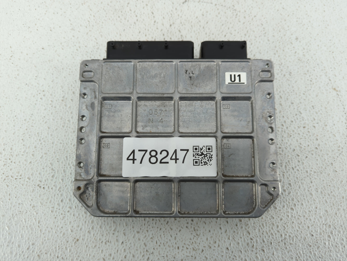 2010 Toyota Prius PCM Engine Control Computer ECU ECM PCU OEM P/N:89661-47261 89661-47262 Fits OEM Used Auto Parts - Oemused