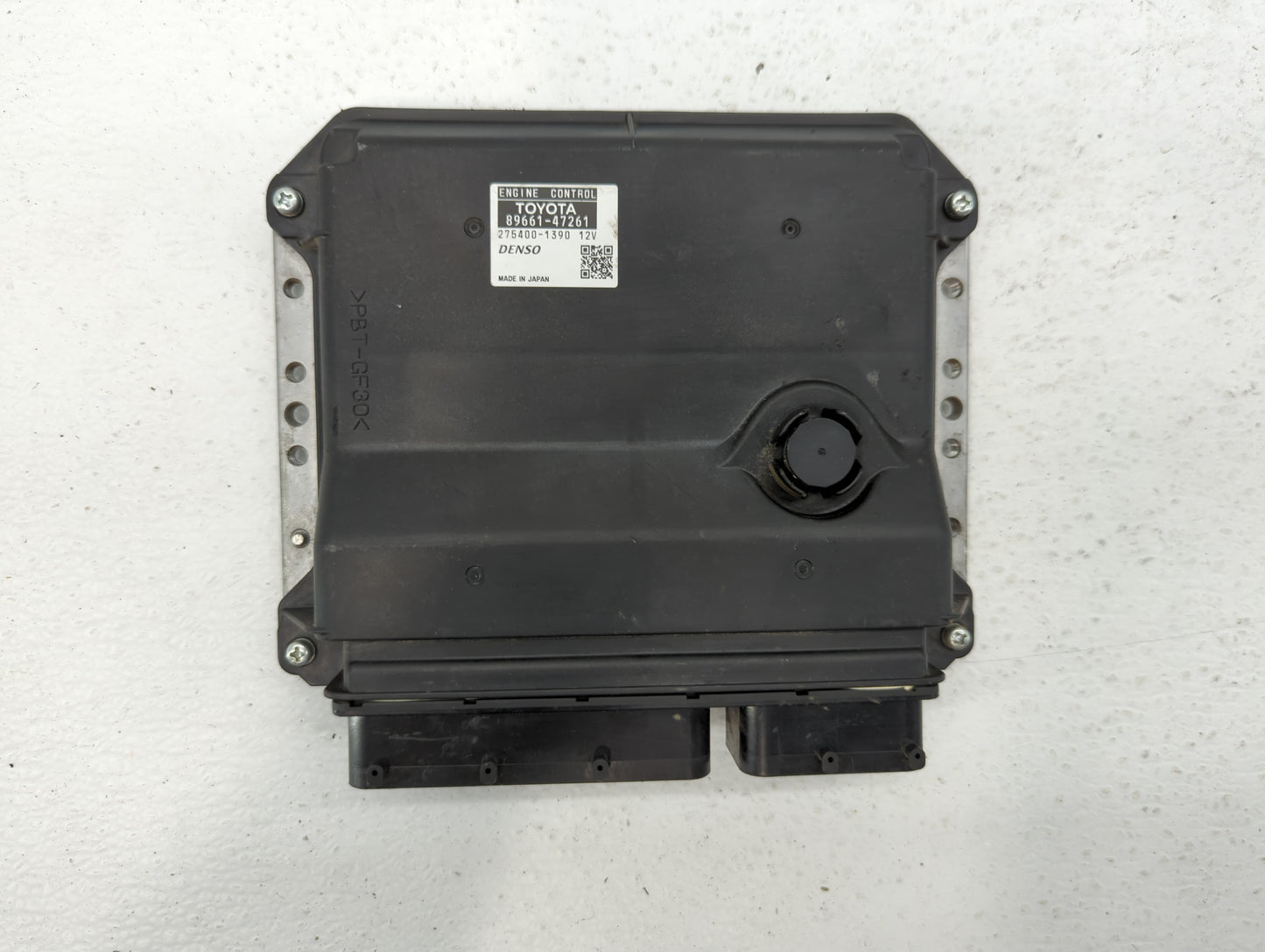 2010 Toyota Prius PCM Engine Control Computer ECU ECM PCU OEM P/N:89661-47261 89661-47262 Fits OEM Used Auto Parts - Oemused