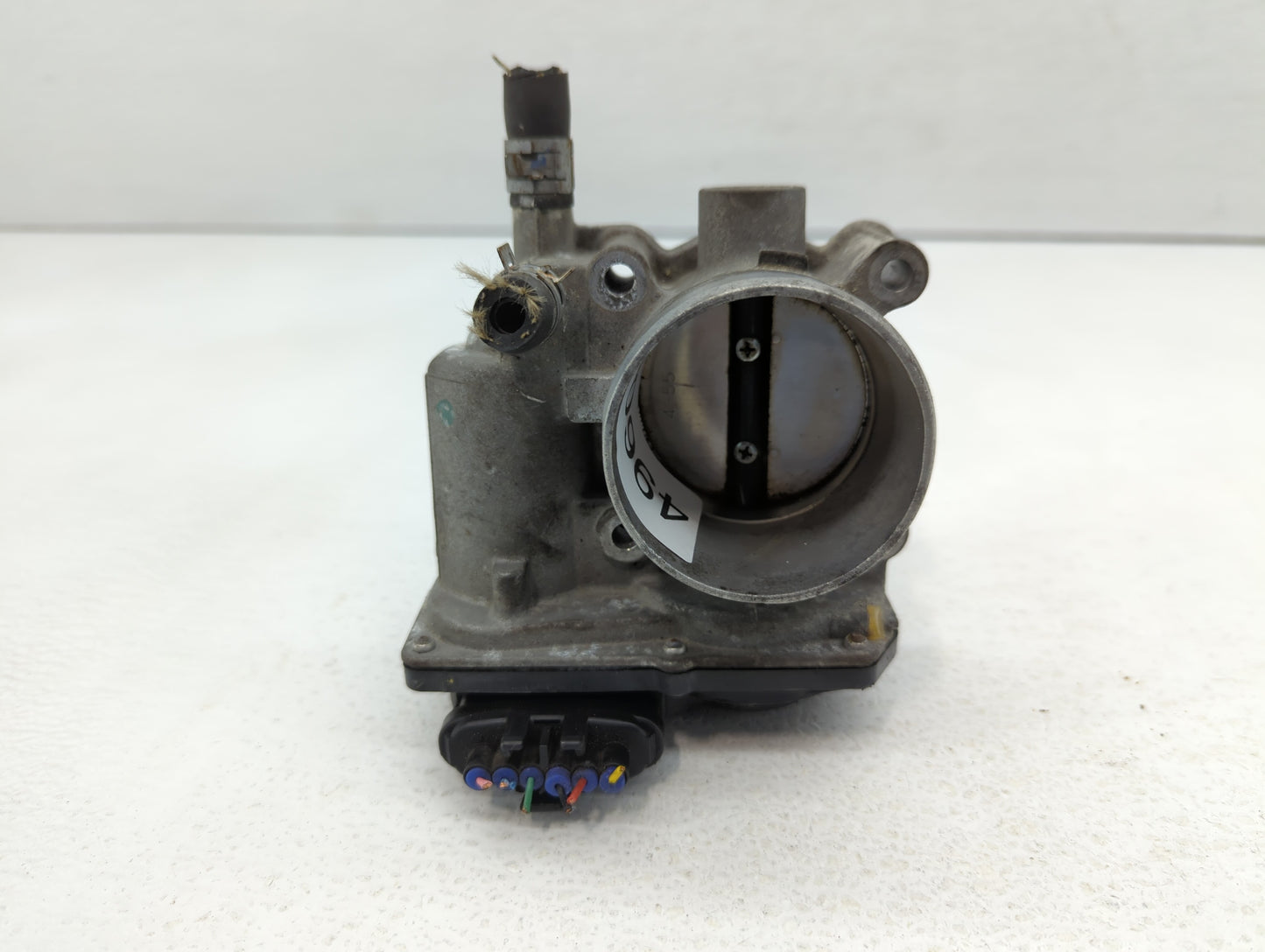 2010-2022 Toyota Prius Throttle Body Fits Fits 2010 2011 2012 2013 2014 2015 2016 2017 2018 2019 2020 2021 2022 OEM Used Aut