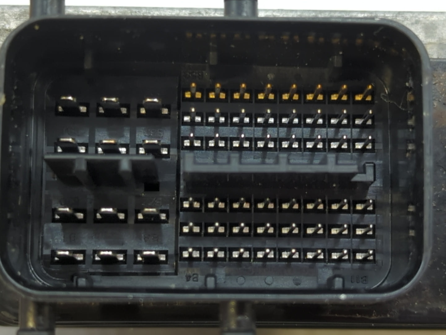 2010 Toyota Prius PCM Engine Control Computer ECU ECM PCU OEM P/N:89661-47261 89661-47262 Fits OEM Used Auto Parts - Oemused