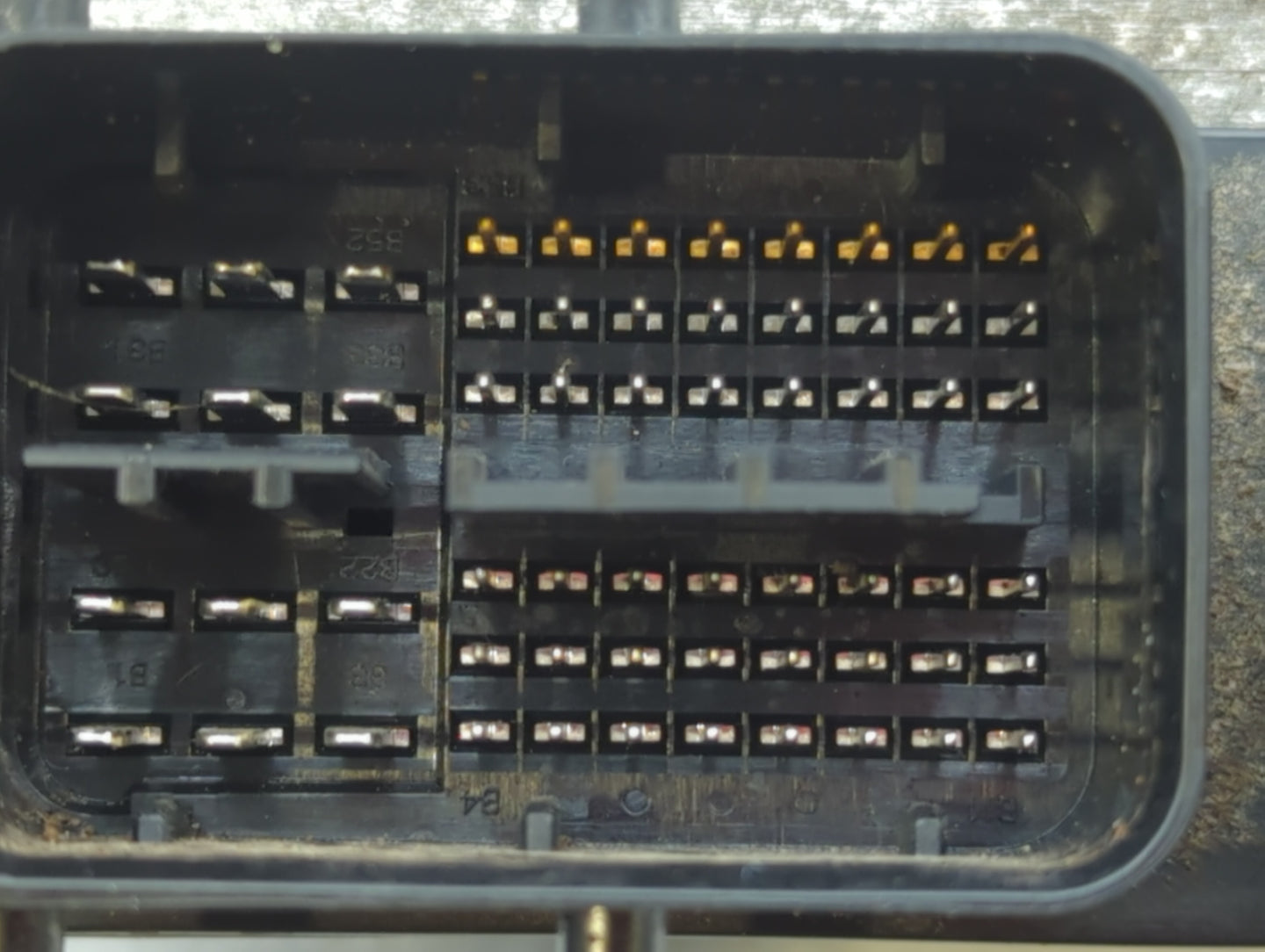 2010 Toyota Prius PCM Engine Control Computer ECU ECM PCU OEM P/N:89661-47261 89661-47262 Fits OEM Used Auto Parts - Oemused
