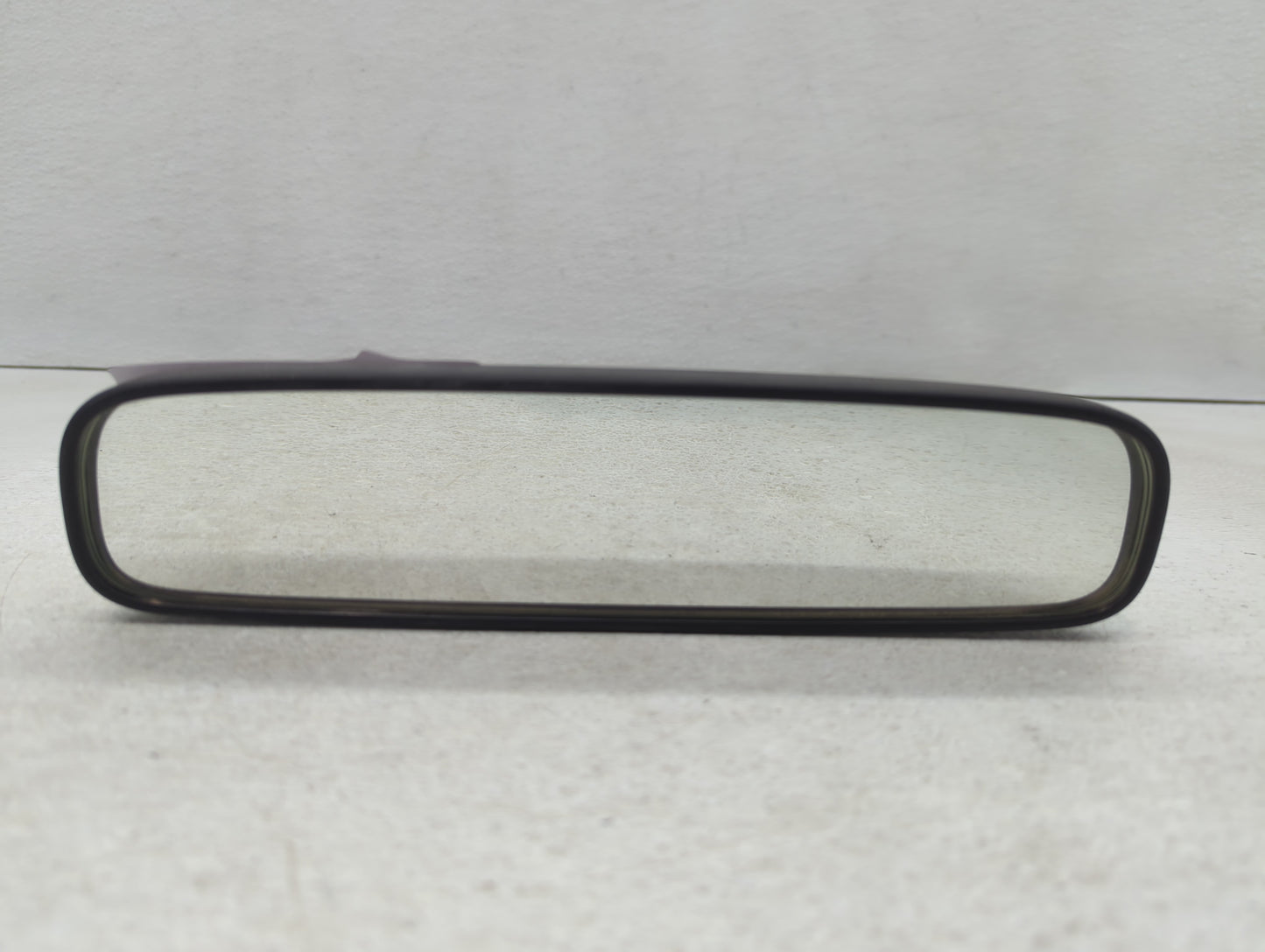 2010-2014 Toyota Prius Interior Rear View Mirror Replacement OEM P/N:E4032198 E4022198 Fits OEM Used Auto Parts - Oemusedaut