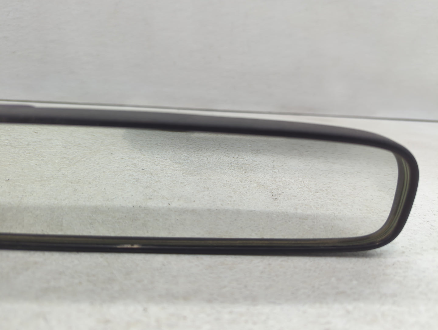 2010-2014 Toyota Prius Interior Rear View Mirror Replacement OEM P/N:E4032198 E4022198 Fits OEM Used Auto Parts - Oemusedaut