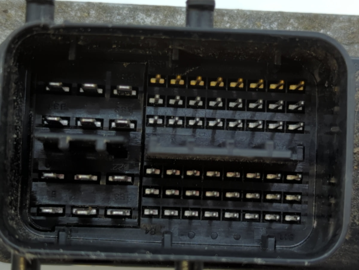 2010 Toyota Prius PCM Engine Control Computer ECU ECM PCU OEM P/N:89661-47262 OEM Used Auto Parts - Oemusedautoparts1.com