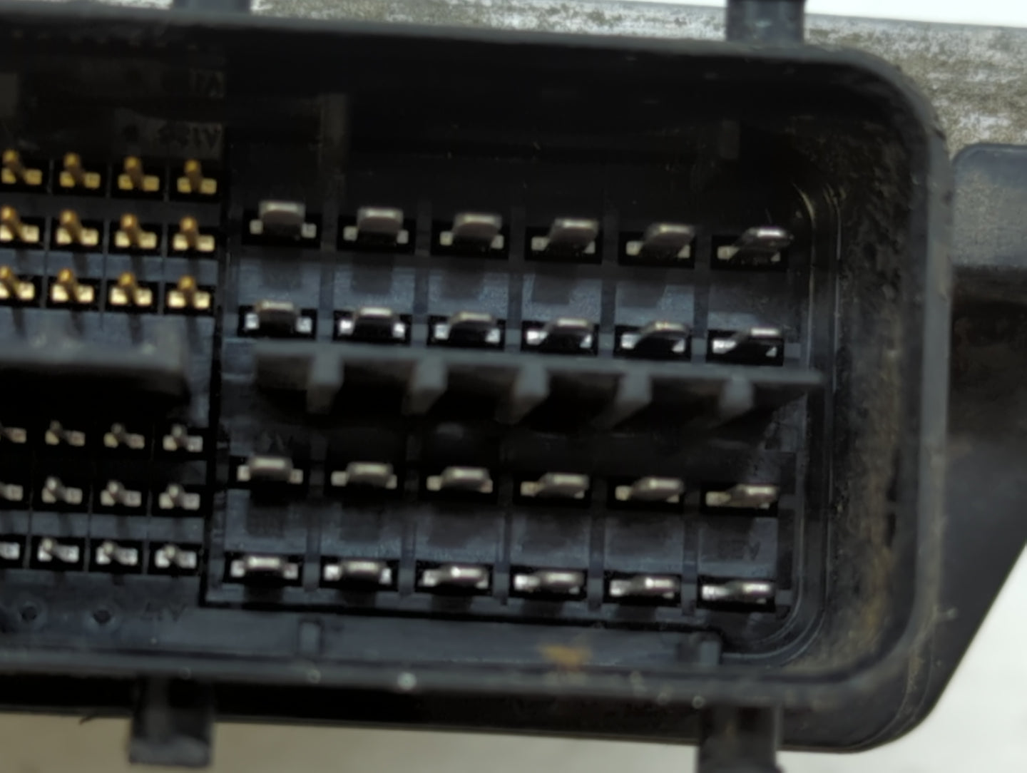 2010 Toyota Prius PCM Engine Control Computer ECU ECM PCU OEM P/N:275400-1390 89661-47261 Fits OEM Used Auto Parts - Oemused