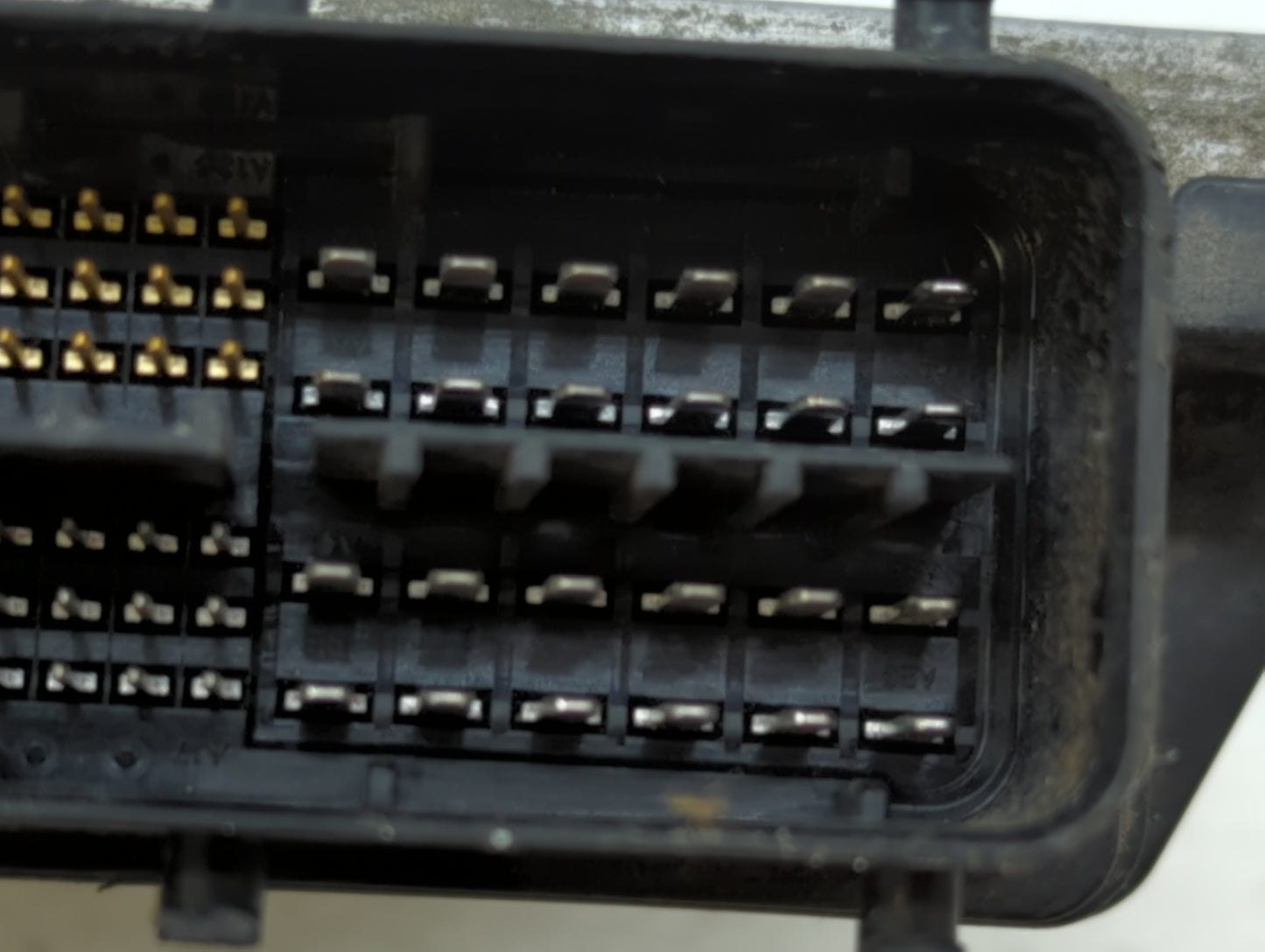 2010 Toyota Prius PCM Engine Control Computer ECU ECM PCU OEM P/N:275400-1390 89661-47261 Fits OEM Used Auto Parts - Oemused